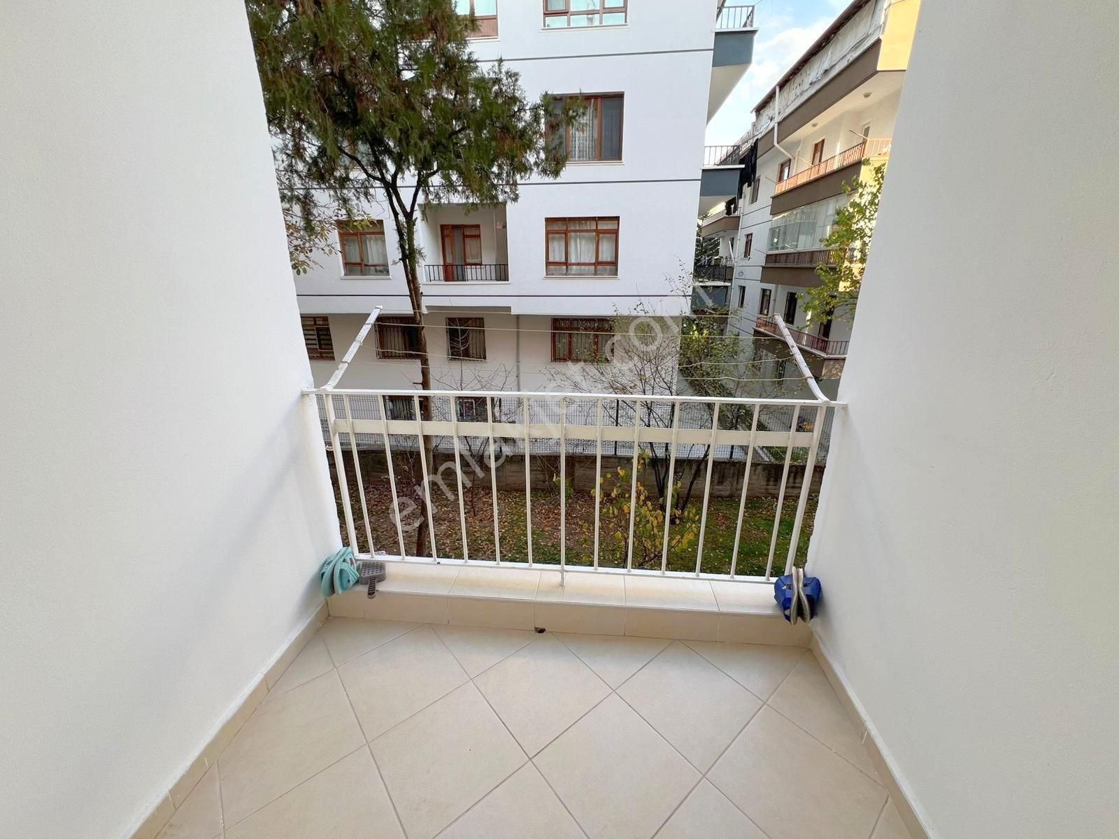 Şafak'tan Tepebaşı Göbek Yakını 3+1 Orta Katta Ful Yapılı Acil! - Görsel 6