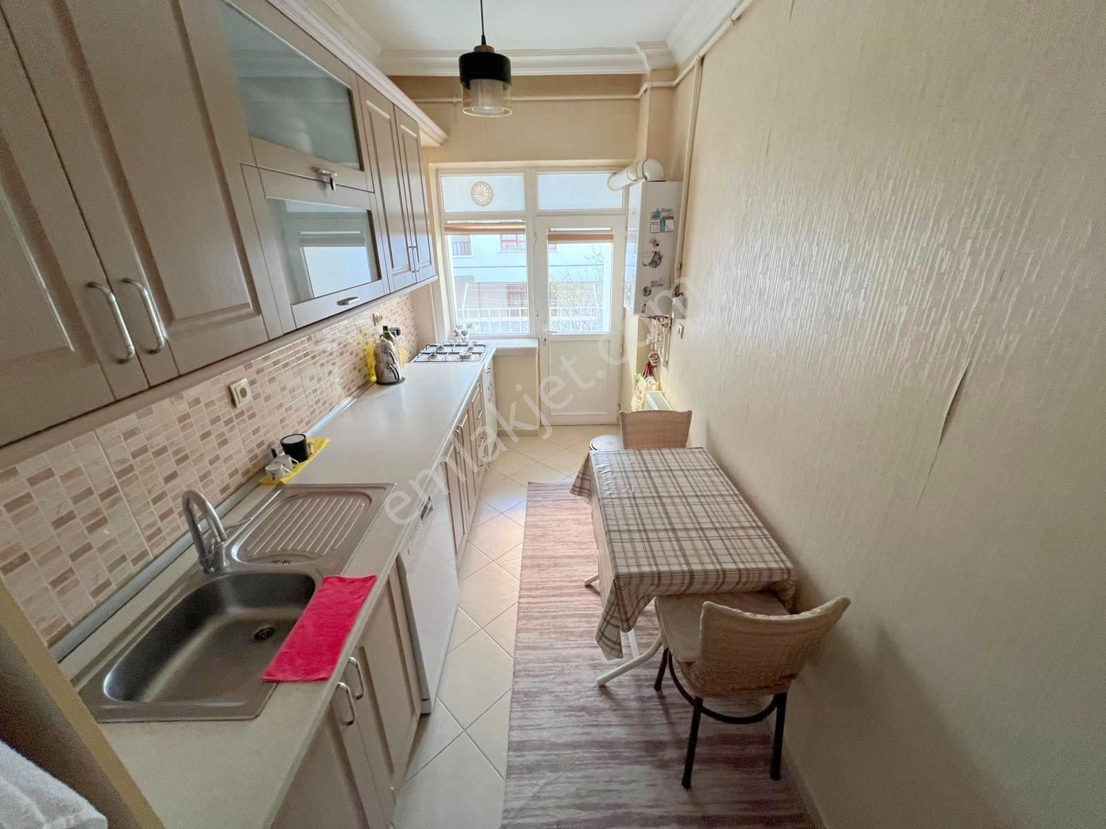 Şafak'tan Tepebaşı Göbek Yakını 3+1 Orta Katta Ful Yapılı Acil! - Görsel 13