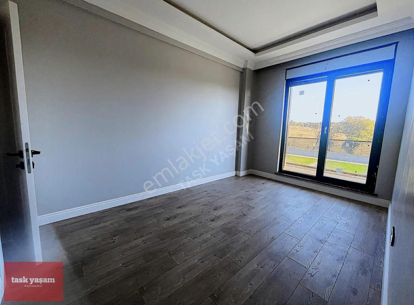 Tuzla Tepeören'de Doğa İle İç İçe Modern Lüks 8+2 Kiralık Villa - Görsel 19