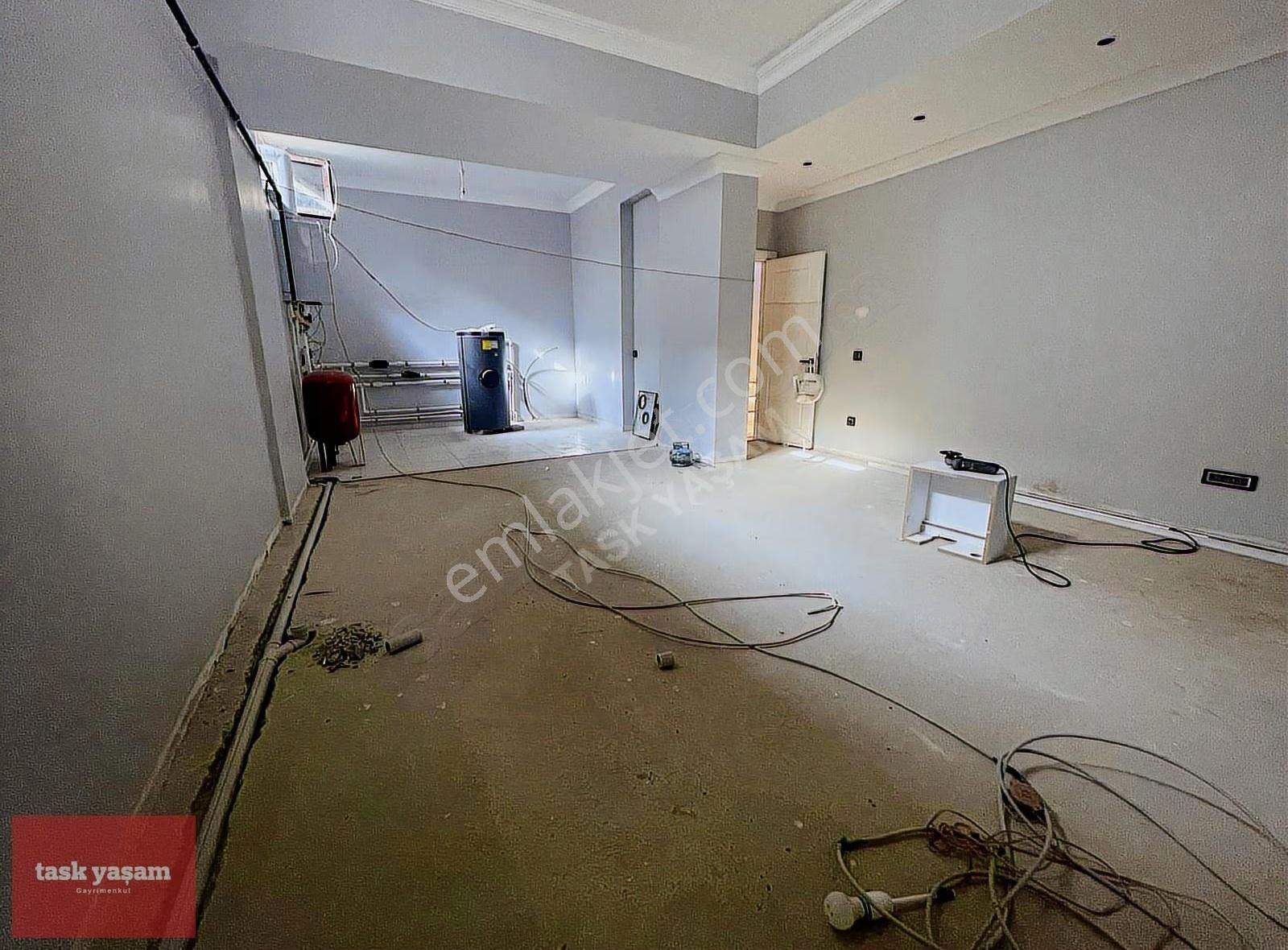 Tuzla Tepeören'de Doğa İle İç İçe Modern Lüks 8+2 Kiralık Villa - Görsel 18