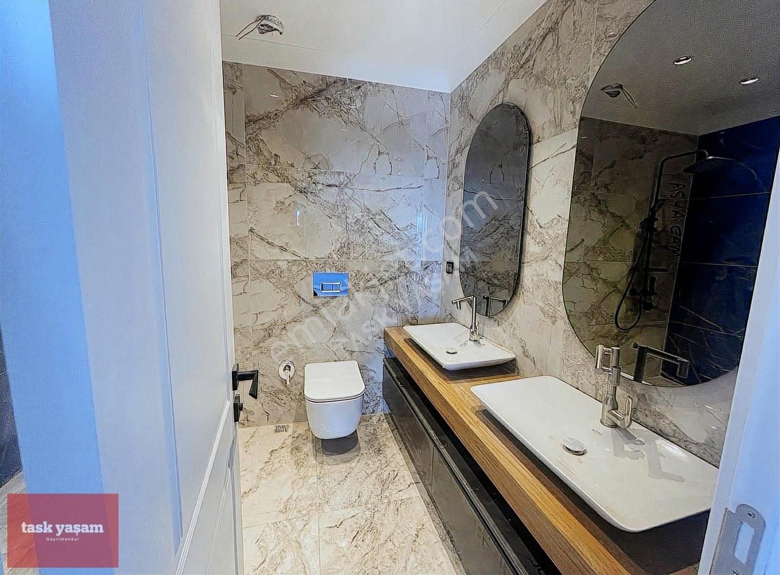 Tuzla Tepeören'de Doğa İle İç İçe Modern Lüks 8+2 Kiralık Villa - Görsel 32