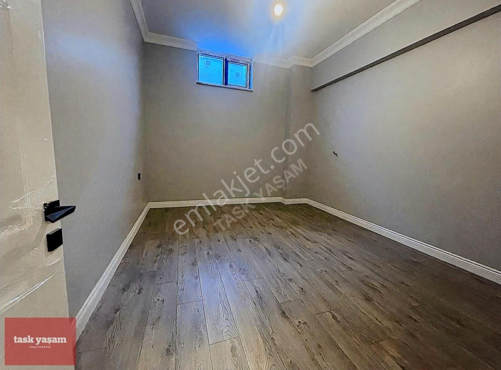 Tuzla Tepeören'de Doğa İle İç İçe Modern Lüks 8+2 Kiralık Villa - Görsel 28