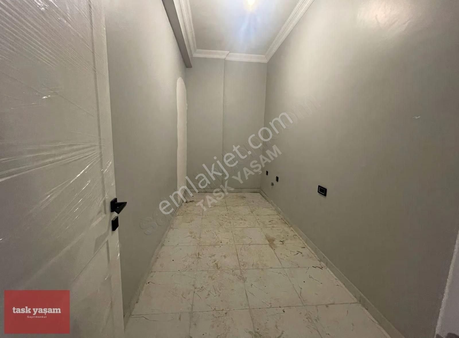 Tuzla Tepeören'de Doğa İle İç İçe Modern Lüks 8+2 Satılık Villa - Görsel 16