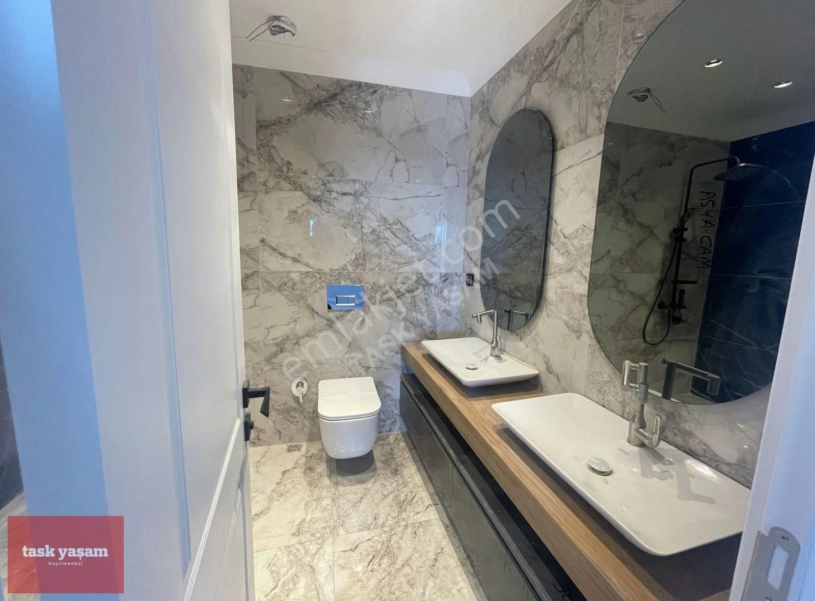 Tuzla Tepeören'de Doğa İle İç İçe Modern Lüks 8+2 Satılık Villa - Görsel 4