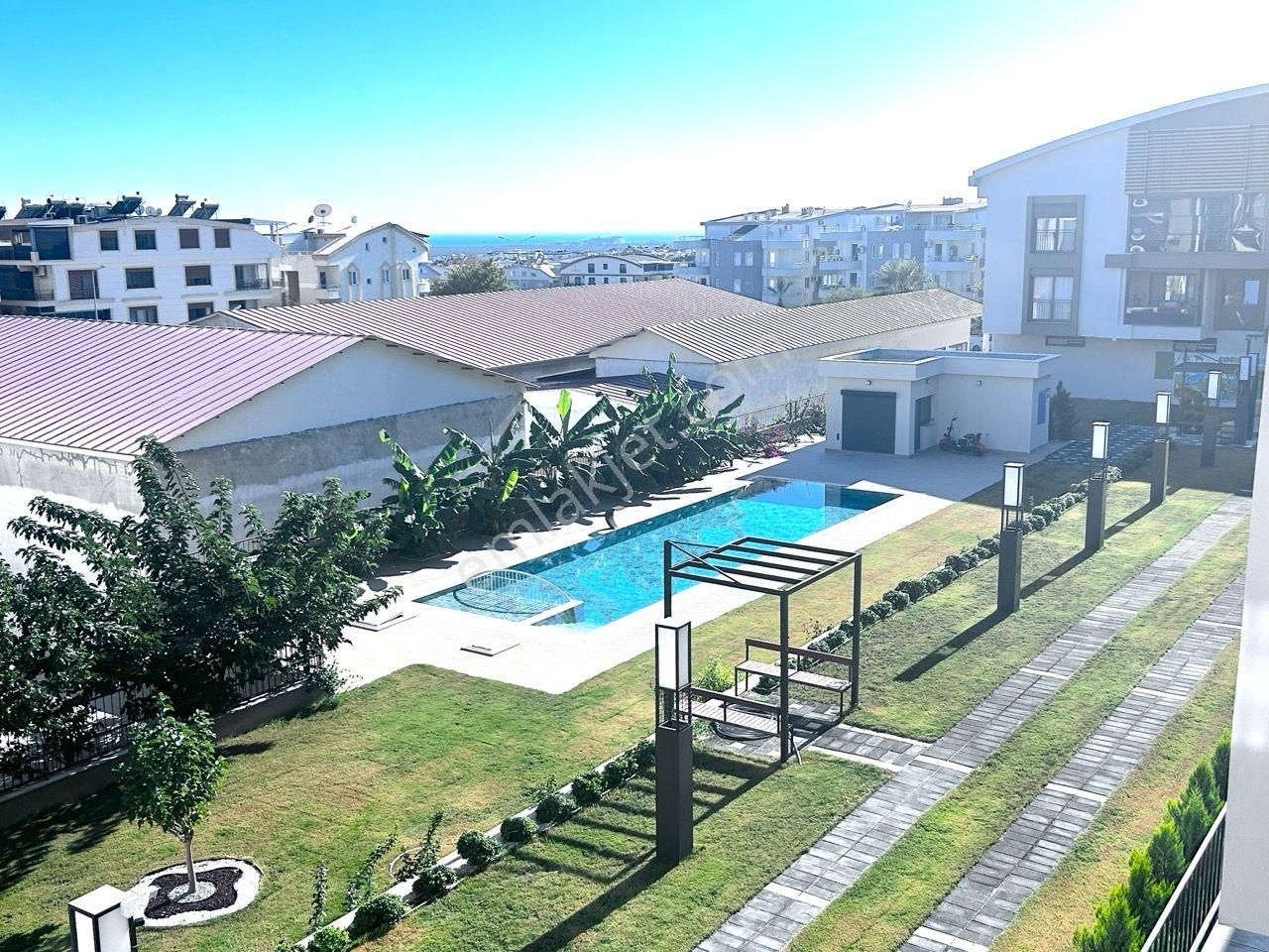 Didim Efeler Mahallesi’nde Özel Sitede Satılık Bahçe Katı Daire – Kapalı Otopark & Havuzlu - Görsel 2