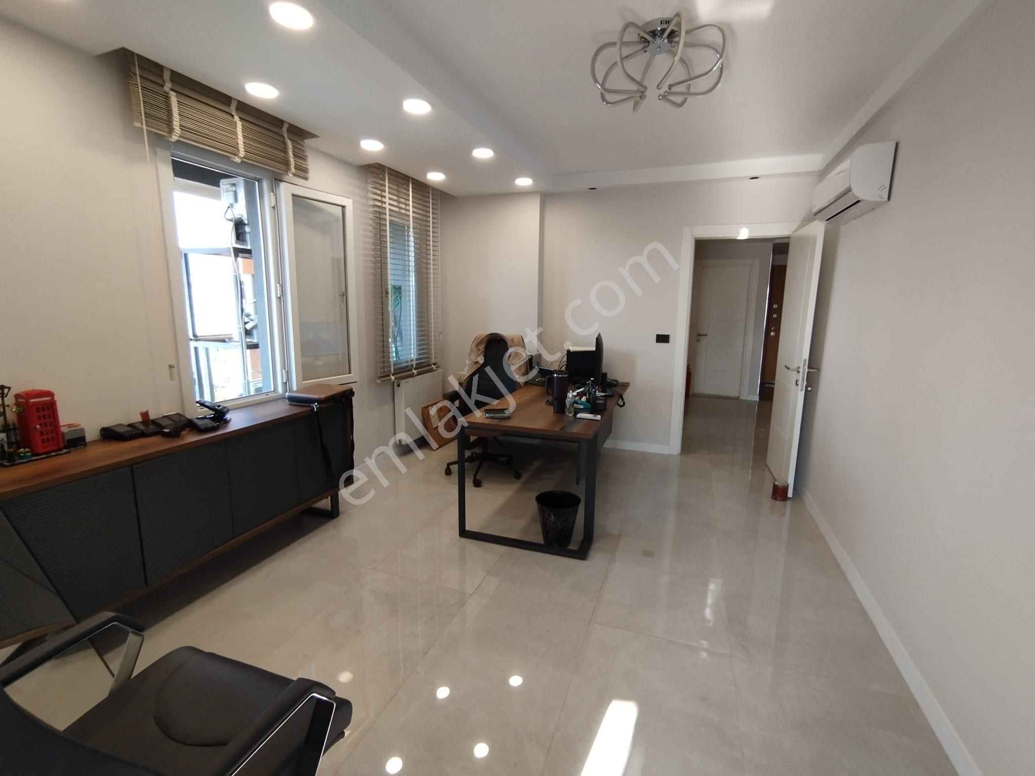 Yeni Valilik Civarı Bulvar Üzerinde Güvenlikli 2+1 155m2 Güney Doğu Batı Cephe Lüks Daire - Görsel 6