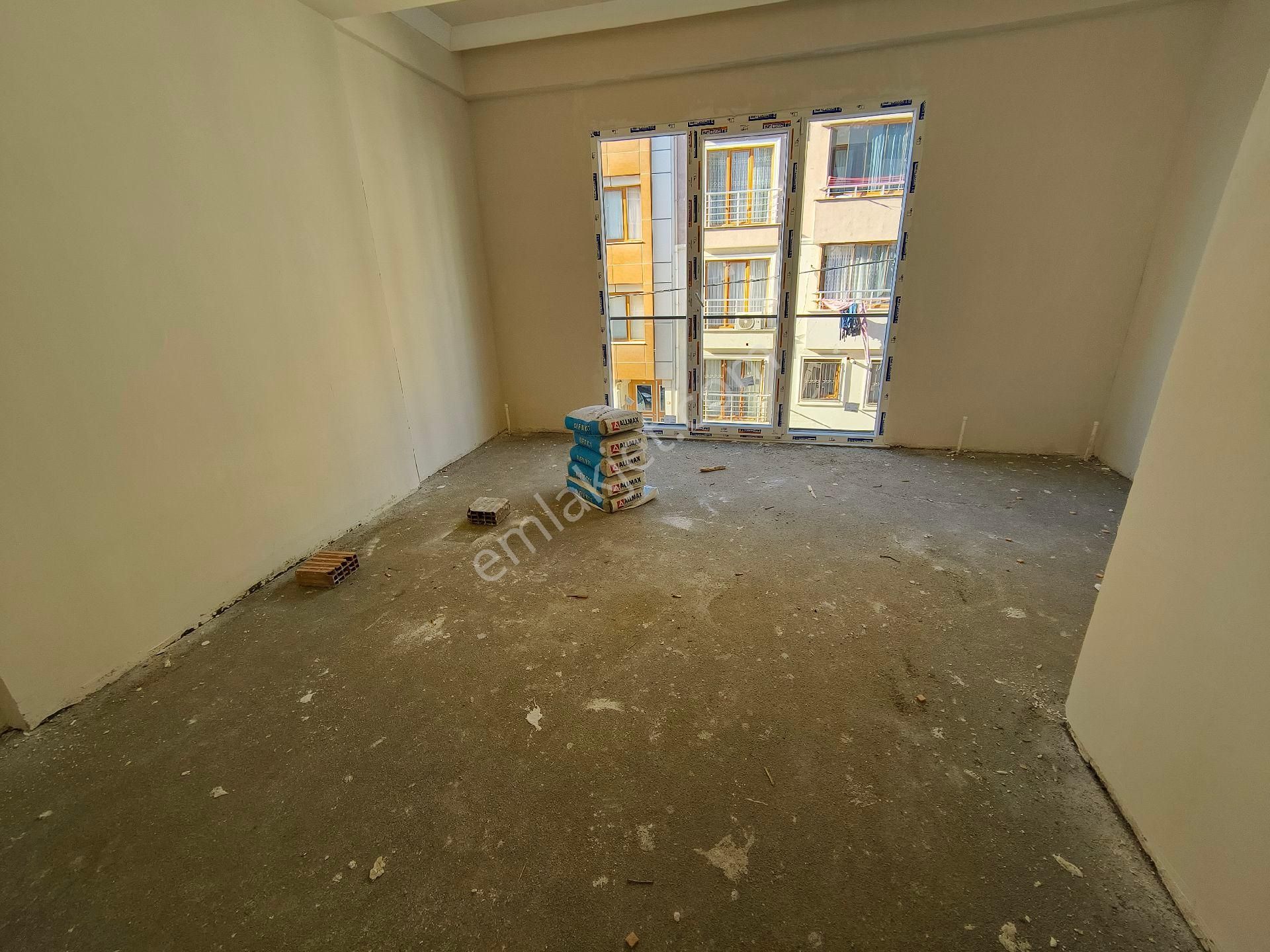 Güneyden Metroya Yakın 2+1.85 M2 Yapım Aşamasında Balkonlu Daire - Görsel 2