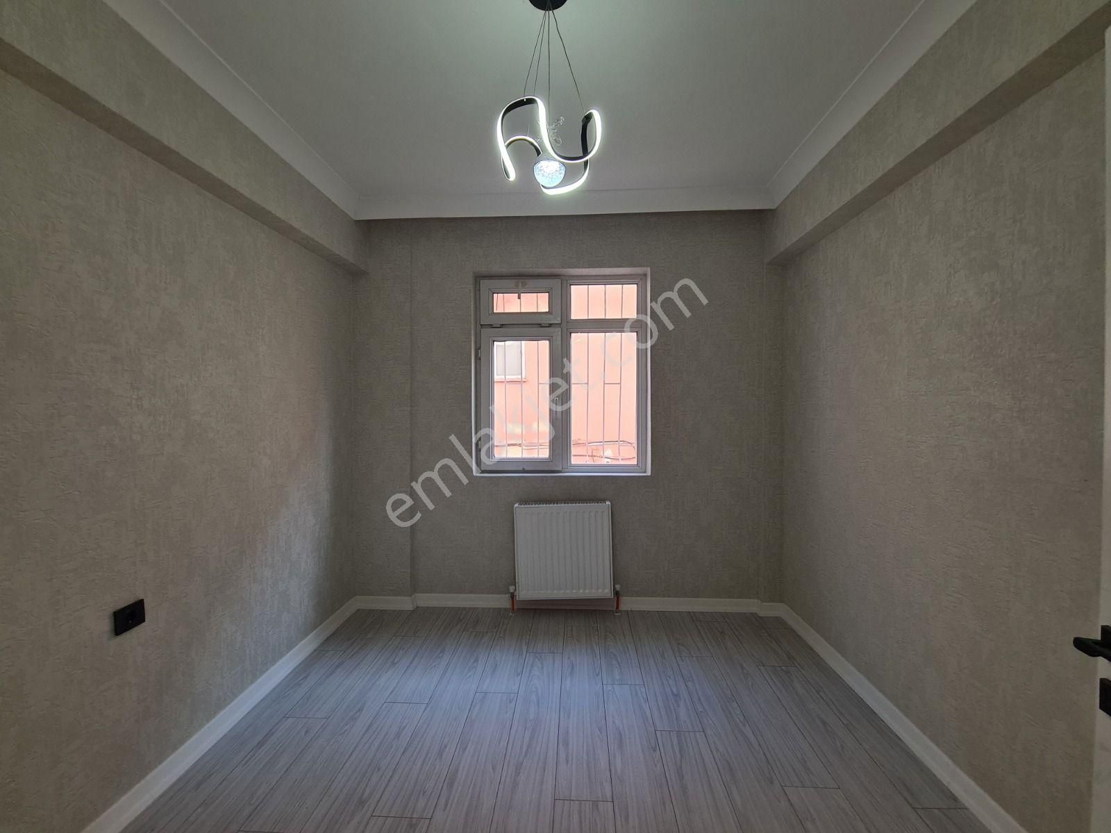 Ayvalı Merkez Süleymaniye Cd. Paraleli Arakatta Lux Yapılı 3+1 - Görsel 19