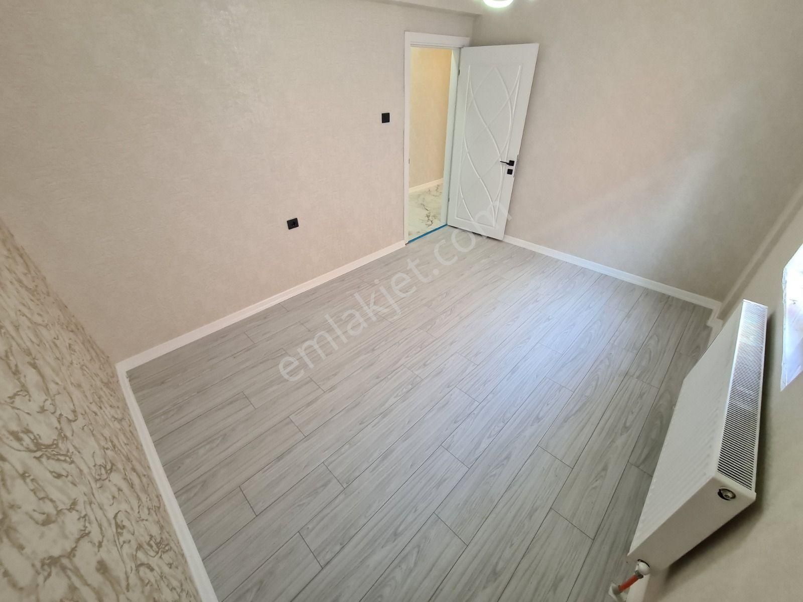 Ayvalı Merkez Süleymaniye Cd. Paraleli Arakatta Lux Yapılı 3+1 - Görsel 27
