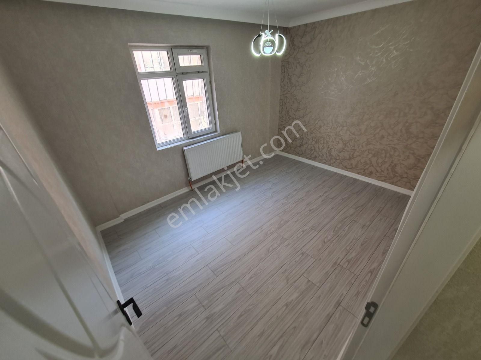 Ayvalı Merkez Süleymaniye Cd. Paraleli Arakatta Lux Yapılı 3+1 - Görsel 23