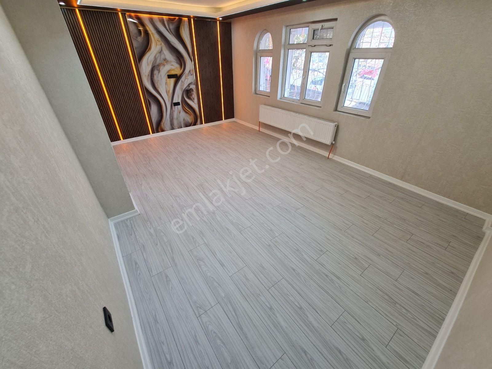 Ayvalı Merkez Süleymaniye Cd. Paraleli Arakatta Lux Yapılı 3+1 - Görsel 4