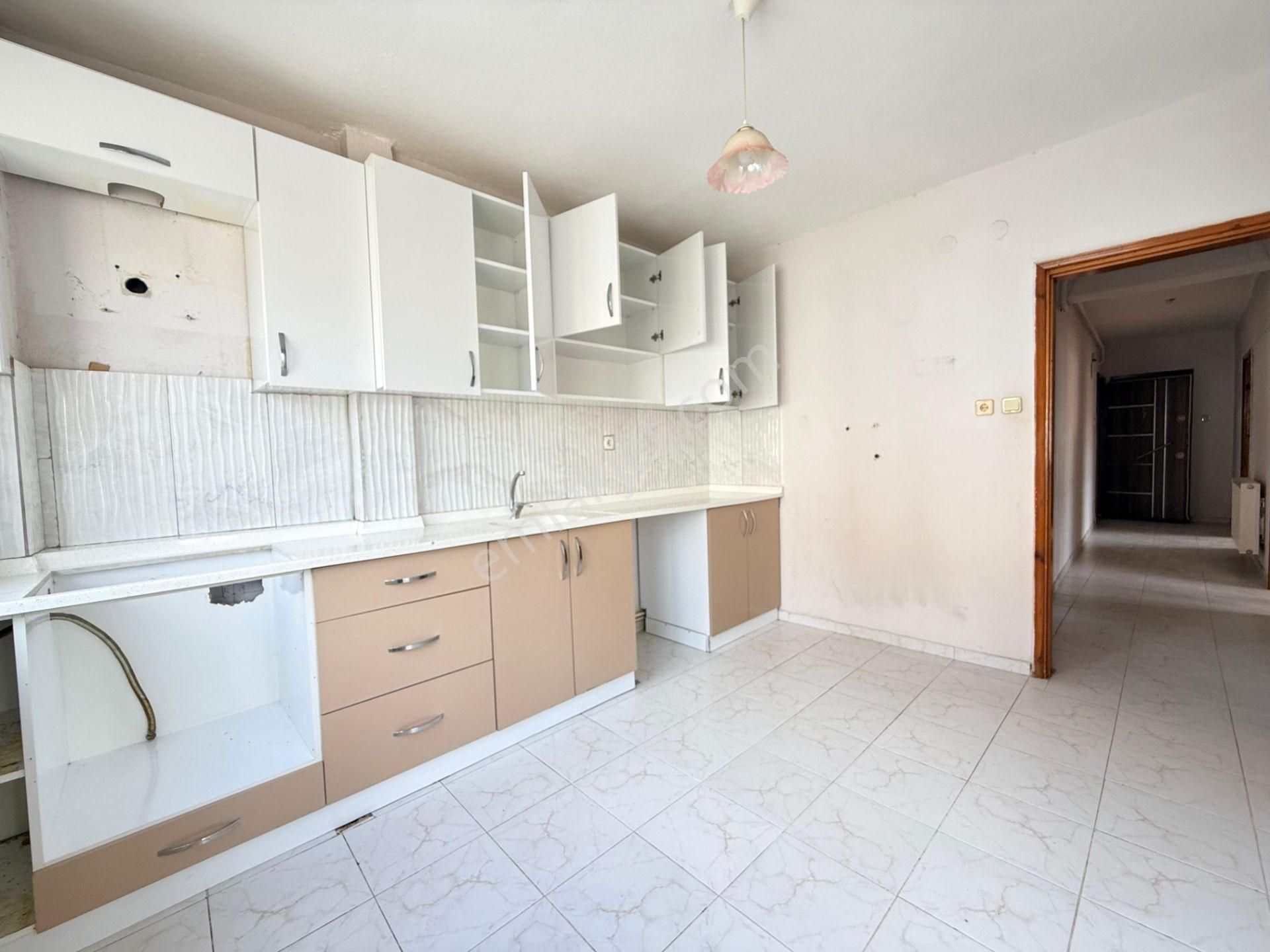 Cb King'den 1.sakarya Mahallesi 3+1 Kiralık Daire - Görsel 3