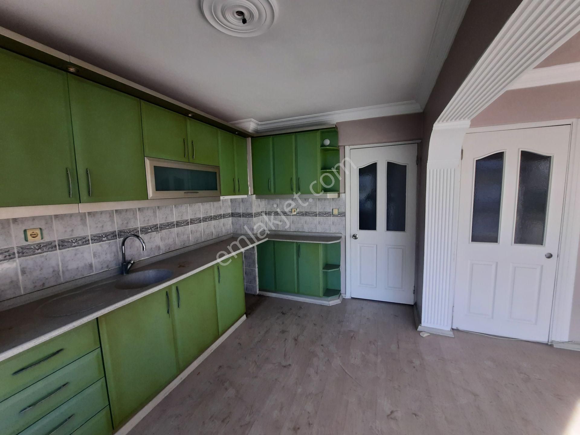 Polat Caddesi Üstünde, Teraslı, Dubleks, Deniz Manzaralı 4+1 - Görsel 8