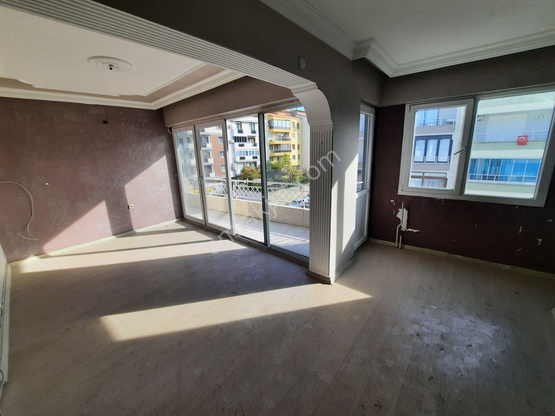 Polat Caddesi Üstünde, Teraslı, Dubleks, Deniz Manzaralı 4+1 - Görsel 12