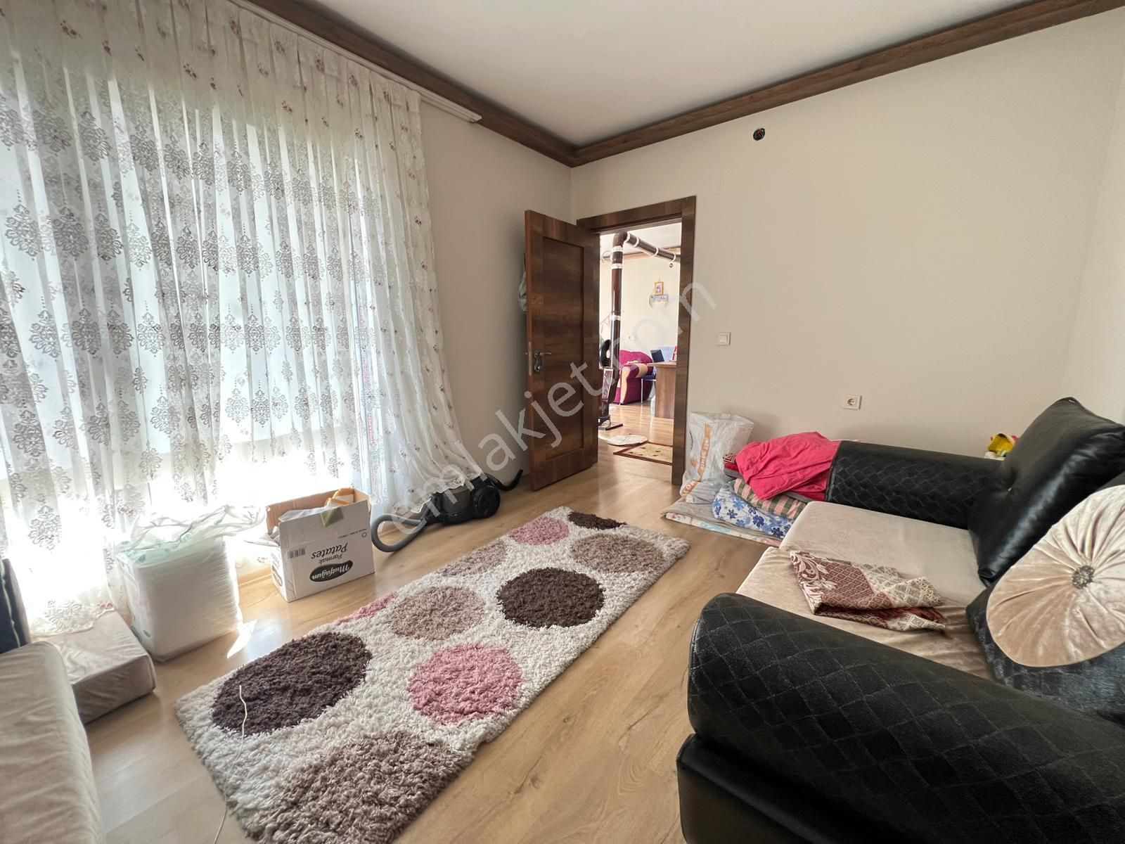 Engin Emlak'tan Çubuk İkipınar'da 500m2 Ev'i Yapılı Hobi Bahçesi - Görsel 21