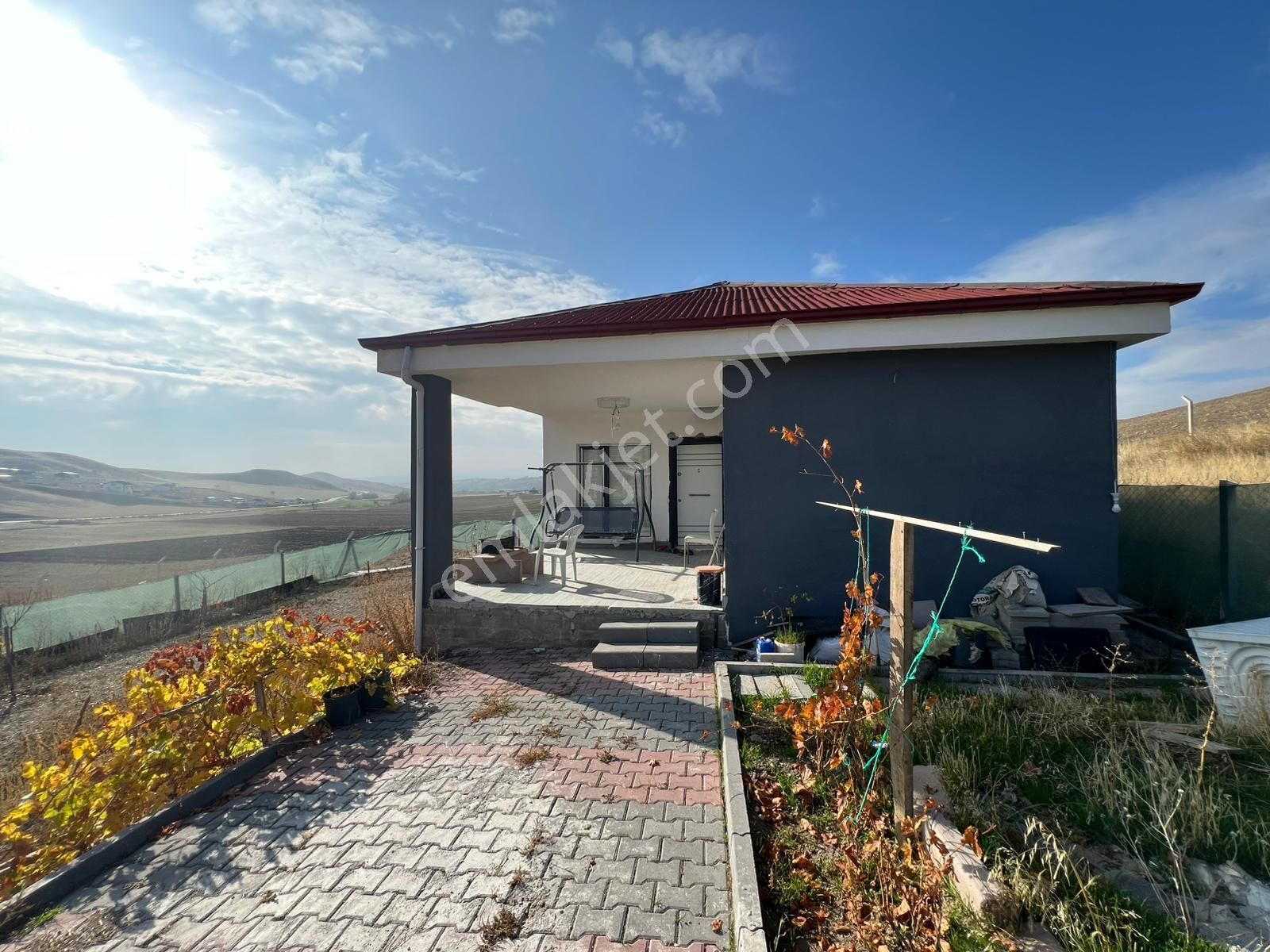 Engin Emlak'tan Çubuk İkipınar'da 500m2 Ev'i Yapılı Hobi Bahçesi - Görsel 3