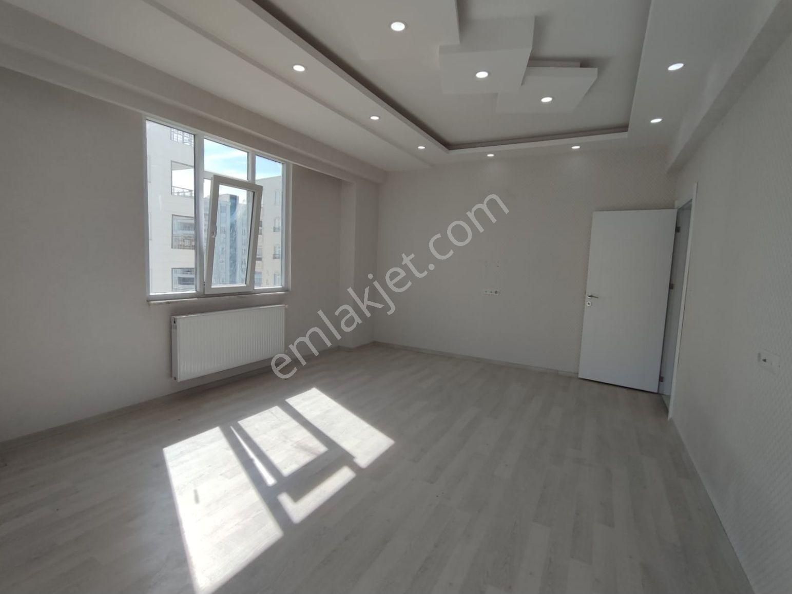 Ulaş Emlaktan Atakentte Cadde Üzeri 3+1 Lüks Daire - Görsel 29