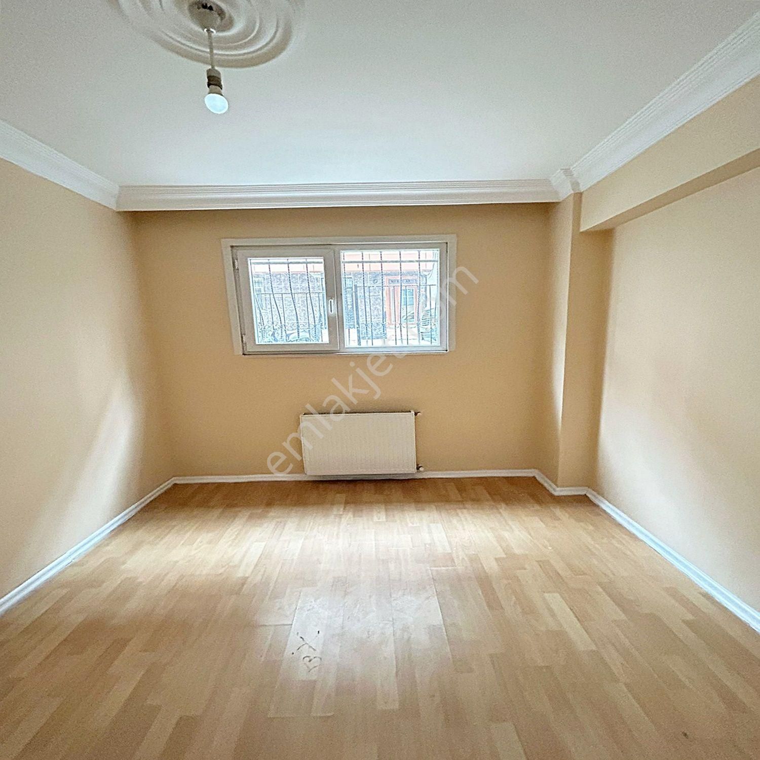 Sima Yapı'dan Aile Binasında Merkezi Konumda 2+1 Kiralık Daire - Görsel 16