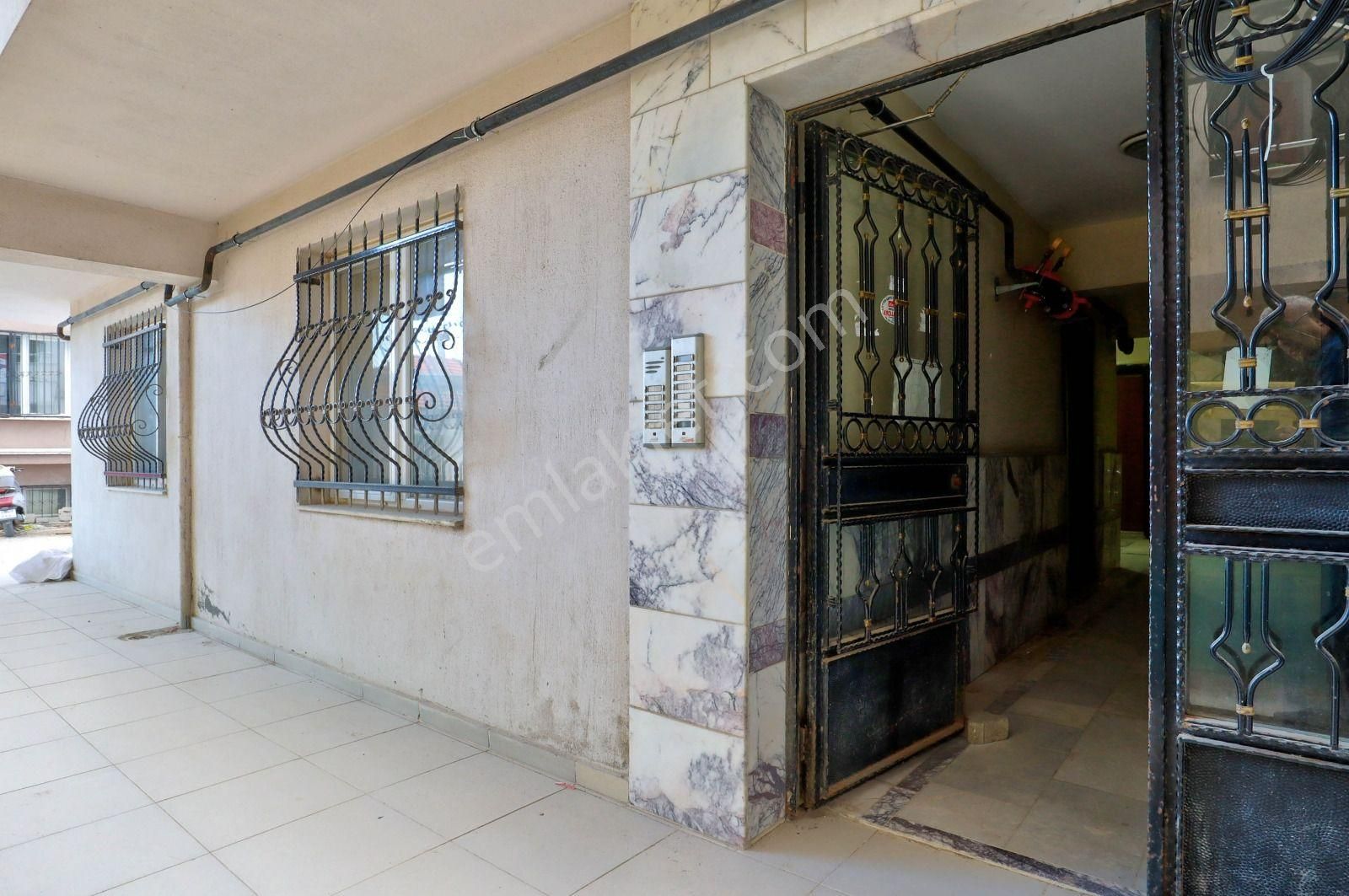 Dikili'de Satılık Kapalı Otoparklı 2+1 Daire. - Görsel 7