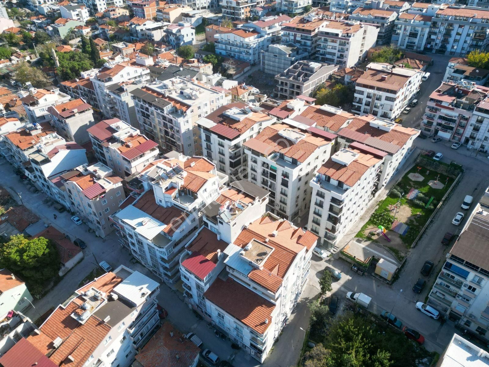 Dikili'de Satılık Kapalı Otoparklı 2+1 Daire. - Görsel 3