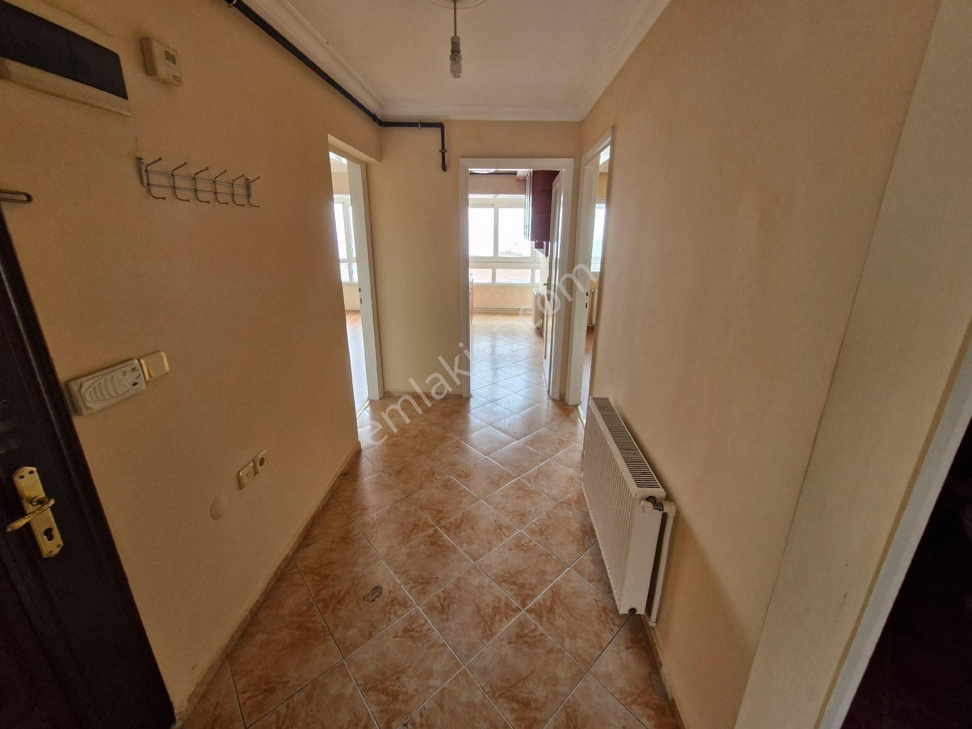 İnönü Caddesi Üzerinde Deniz Manzaralı Bakımlı Arakat - Görsel 20