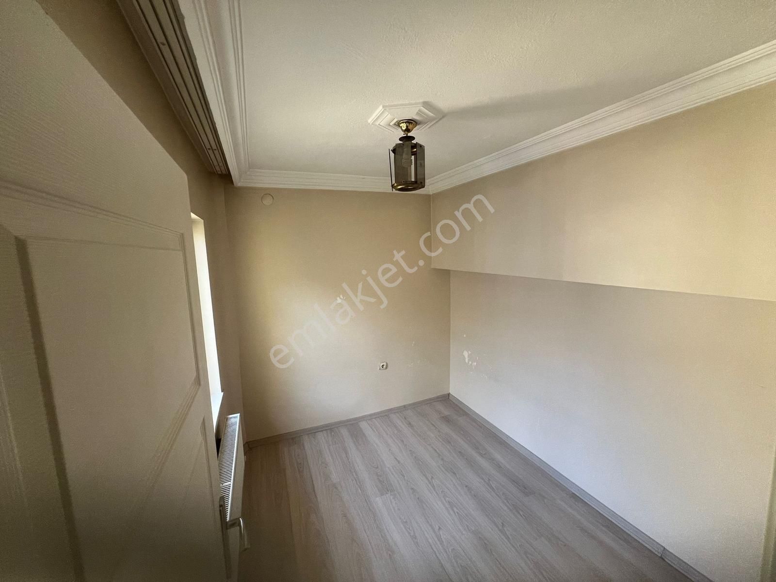 Atanora Vadi'den Hülyakent Sitesinde Bitişik Nizam Kelepir 3+1 Dubleks Villa - Görsel 26