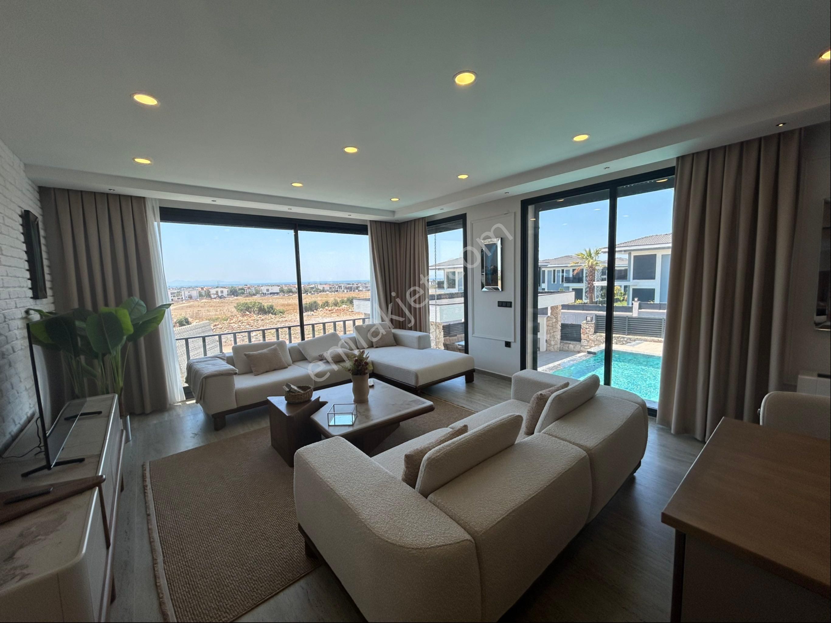 Didimde Kapalı Yüzme Havuzlu Lüks Villa - Görsel 18