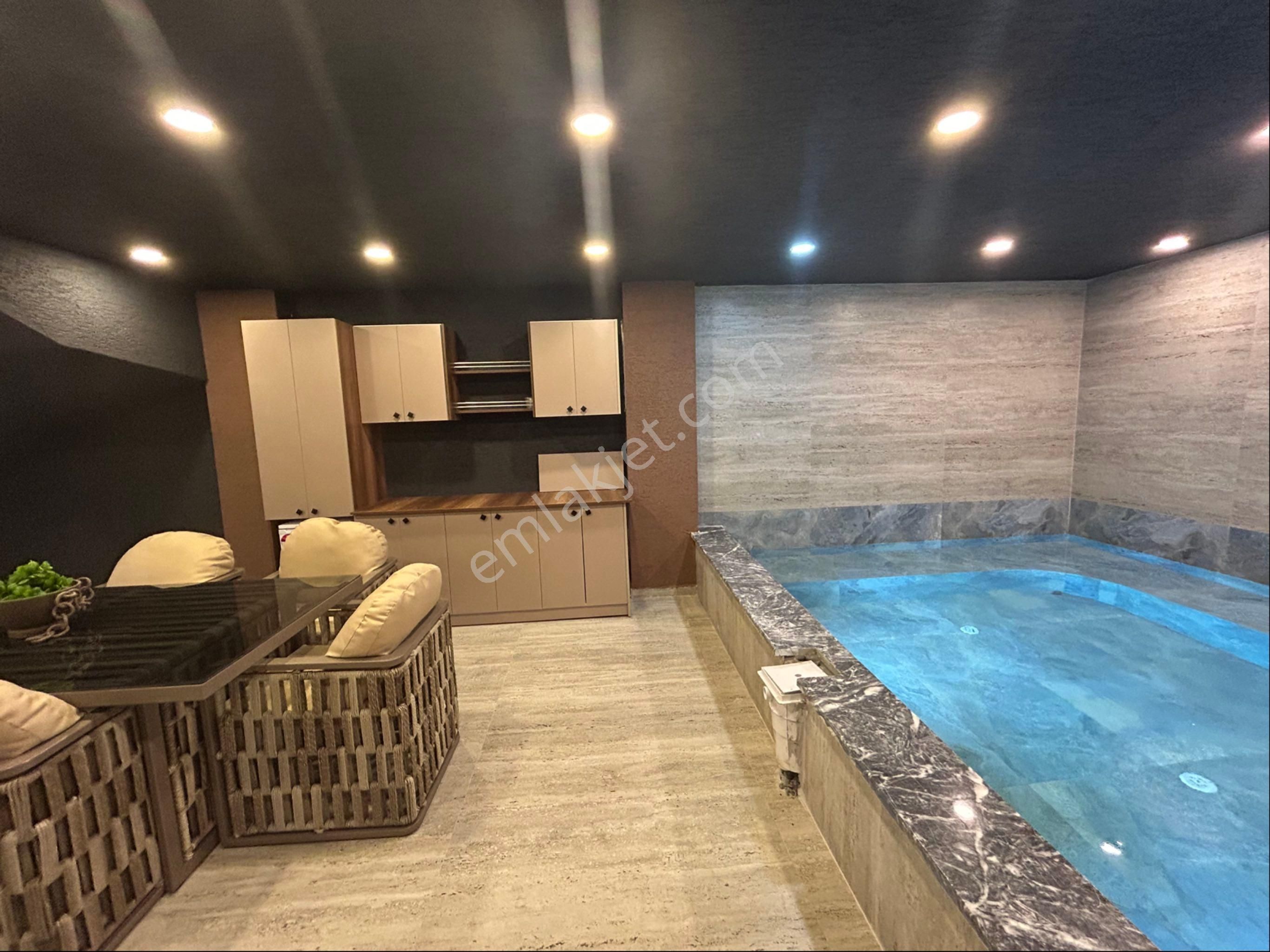 Didimde Kapalı Yüzme Havuzlu Lüks Villa - Görsel 32