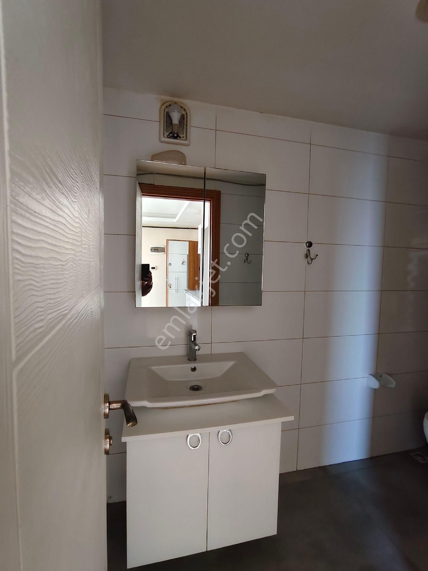 Kiralık 1+1 Boş Daire - Görsel 3