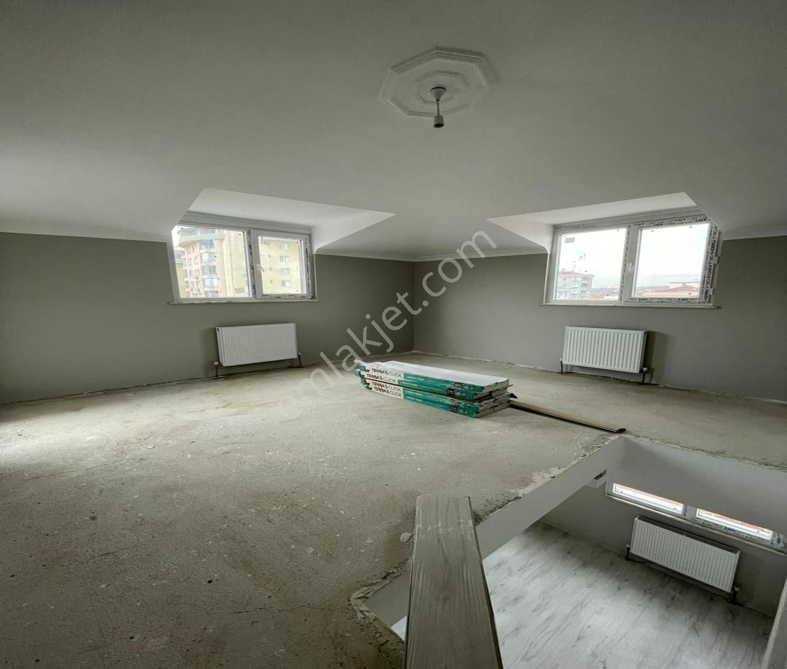 Çekmeköy Aydınlar Mh Satılık Lüks 4+2 170m2 Çatı Dubleks - Görsel 13