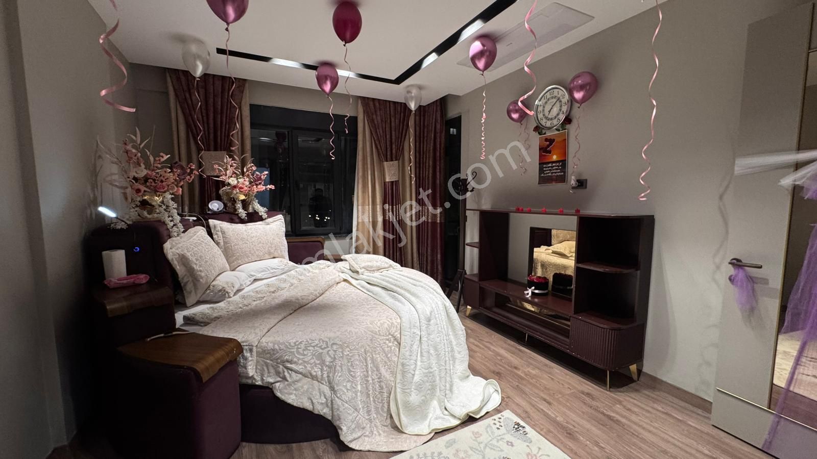 Hanedan Gyo'dan Güvenevlerde Modern, Yeni Ve Geniş 3,5+1 Daire - Görsel 24