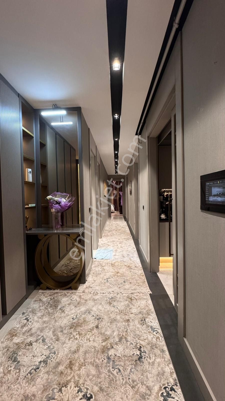 Hanedan Gyo'dan Güvenevlerde Modern, Yeni Ve Geniş 3,5+1 Daire - Görsel 5