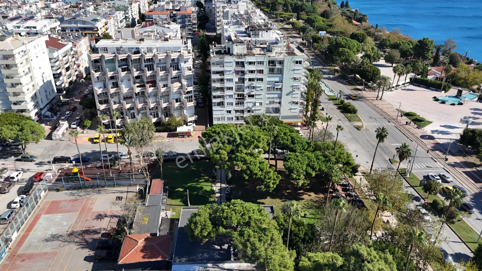 Deniz Manzaralı, Konforlu Ve Hemen Taşınılabilir 3+1 - Görsel 9