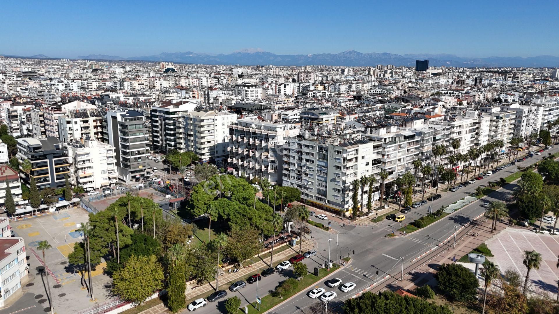 Deniz Manzaralı, Konforlu Ve Hemen Taşınılabilir 3+1 - Görsel 4