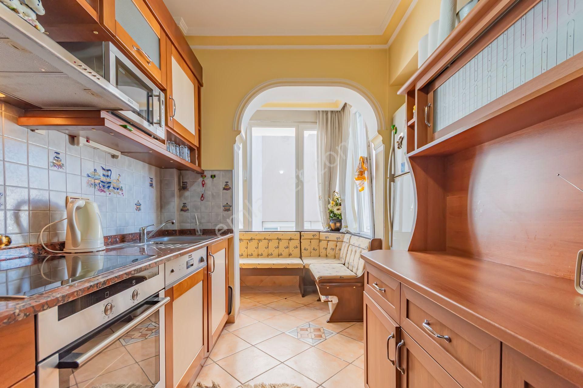 Deniz Manzaralı, Konforlu Ve Hemen Taşınılabilir 3+1 - Görsel 25