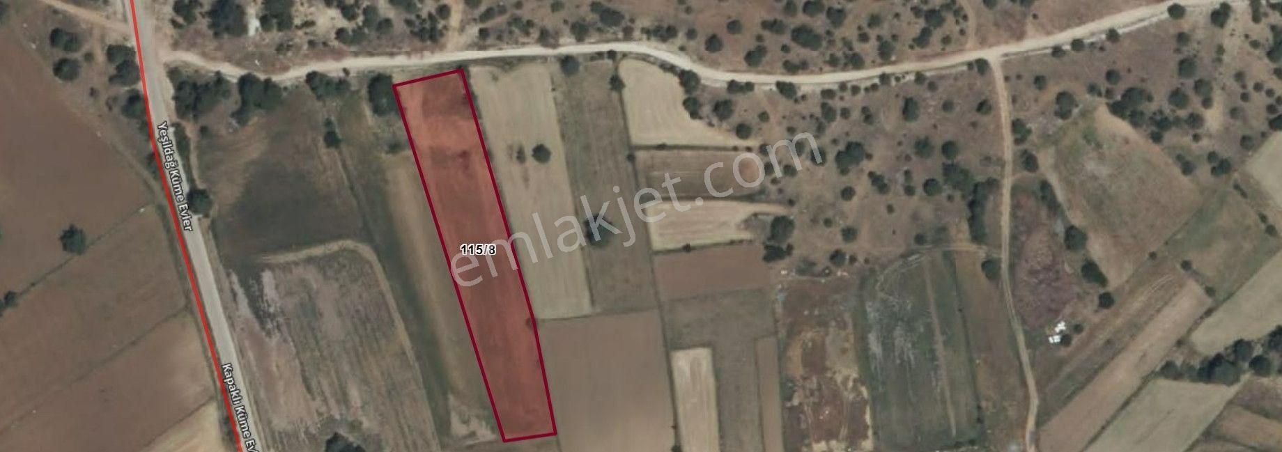 Burdur Merkez Kapaklı Köyünde Yatırımlık Ana Yola Cepheli Tarla - Görsel 4