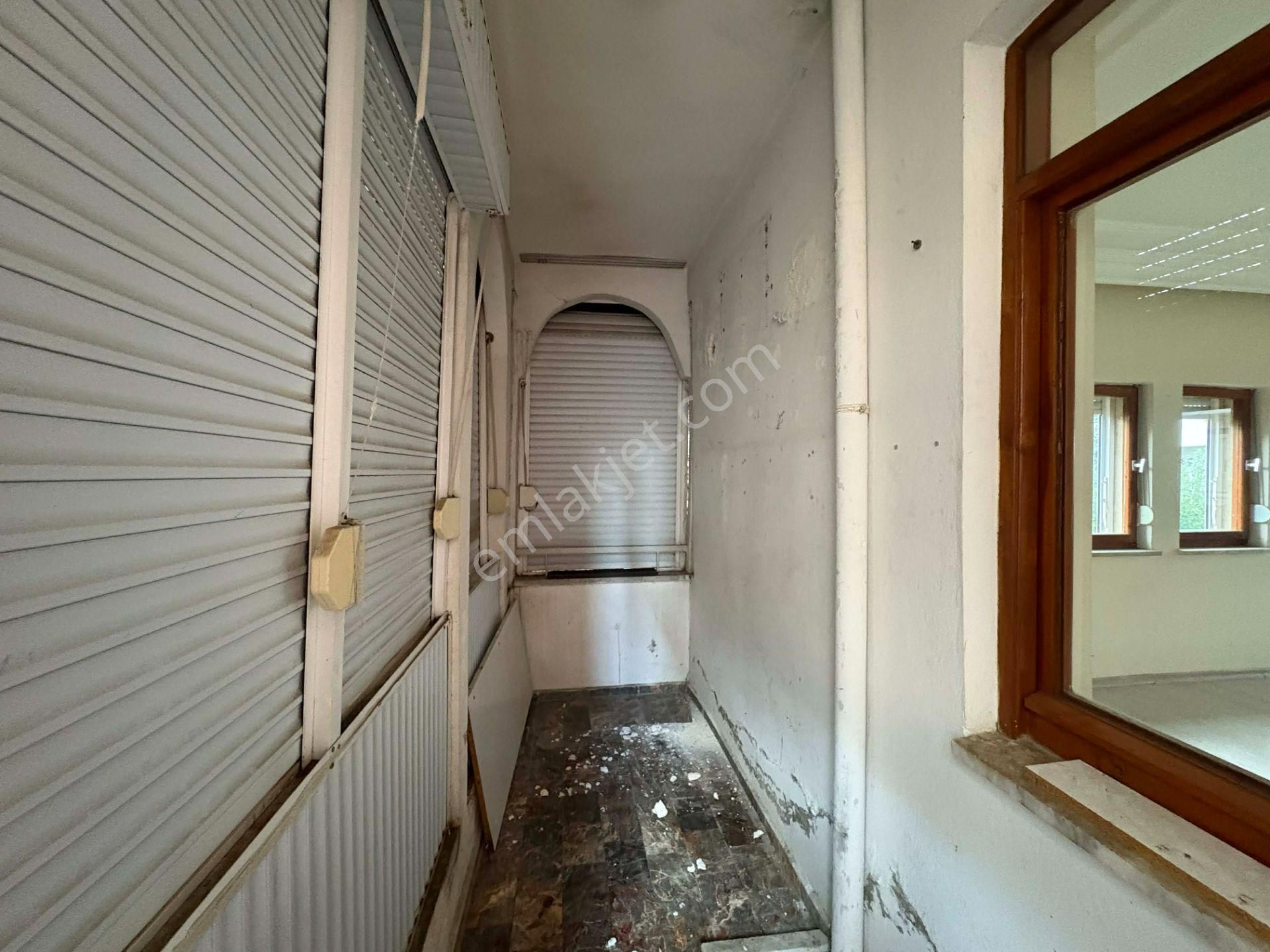 Şafak Emlak Kiralık Eski Lara Yolu Yakını Ara Kat 2+1 110m2 - Görsel 16