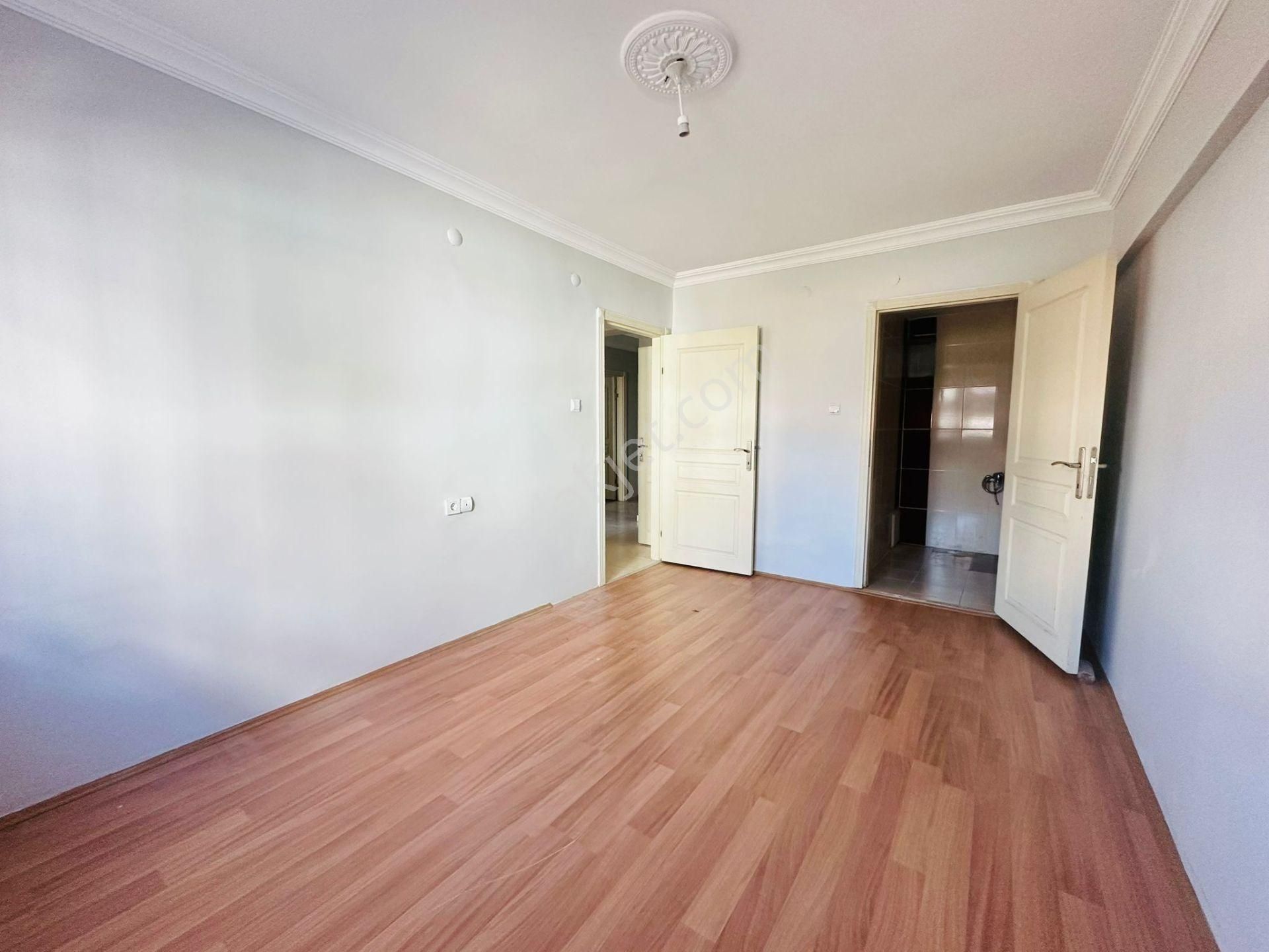 Bostancık Mahallesinde Asansörlü 2.katta 3+1 Kiralık Daire !! - Görsel 12