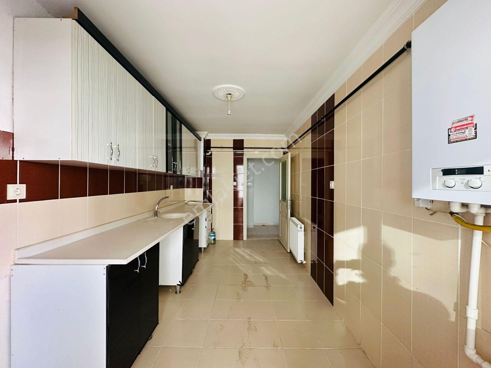 Bostancık Mahallesinde Asansörlü 2.katta 3+1 Kiralık Daire !! - Görsel 2