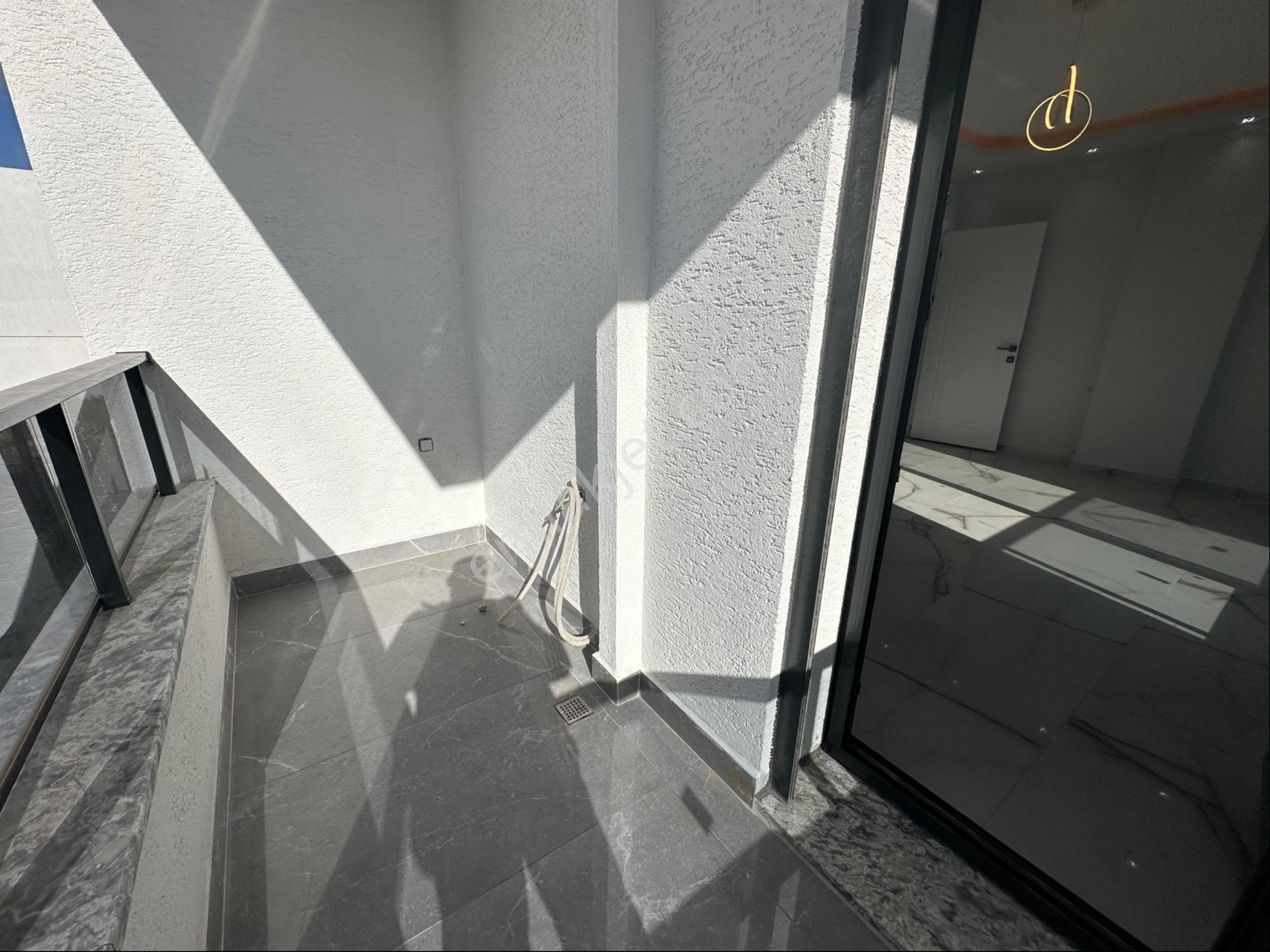 Didim Efelerde Müstakil Havuzlu 3+1 Teraslı Lüks Villa - Görsel 19