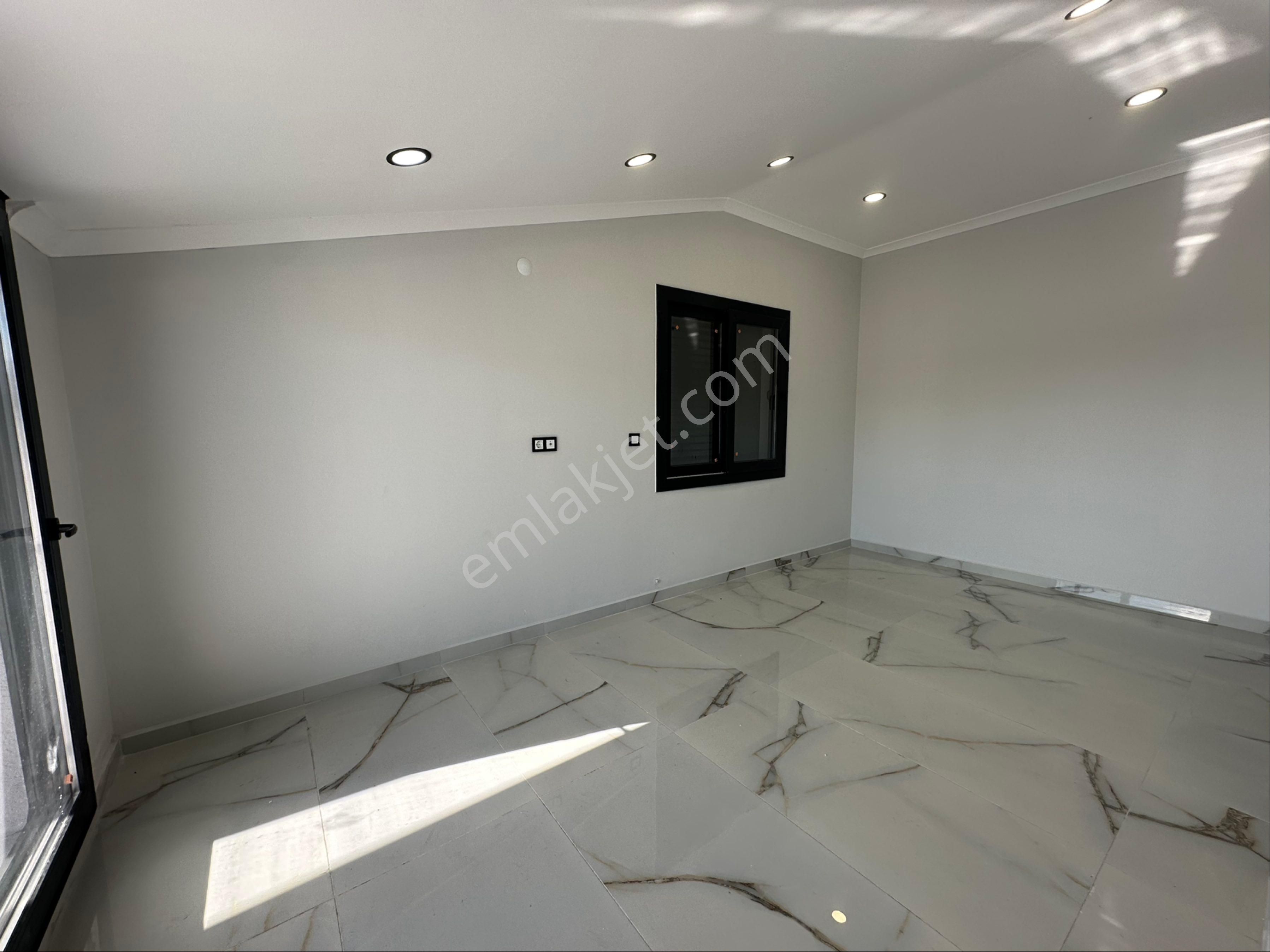 Didim Efelerde Müstakil Havuzlu 3+1 Teraslı Lüks Villa - Görsel 29