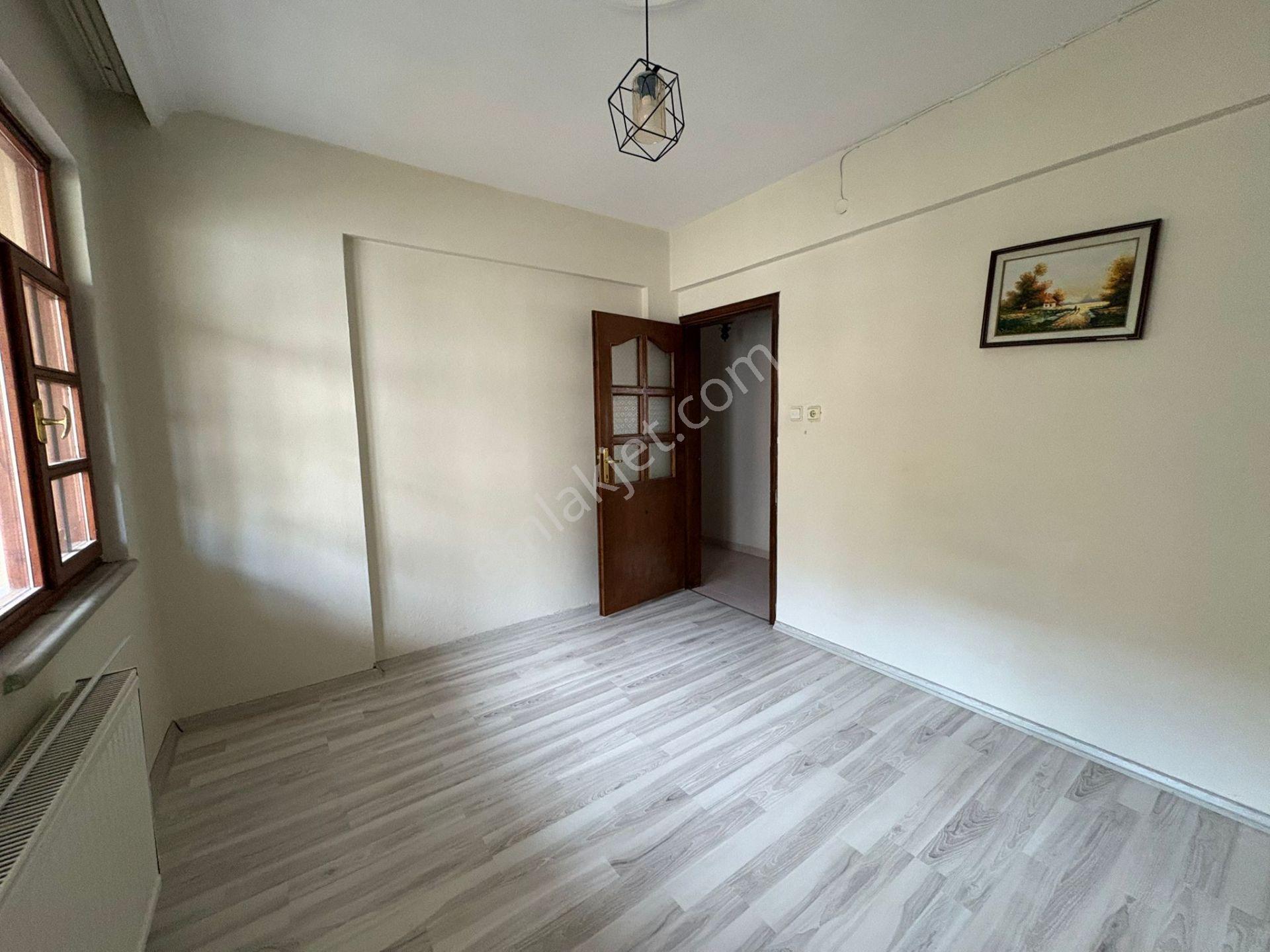 Re/max Palas'tan | Akçakoca Mahallesinde 3+1 Satılık Daire - Görsel 6
