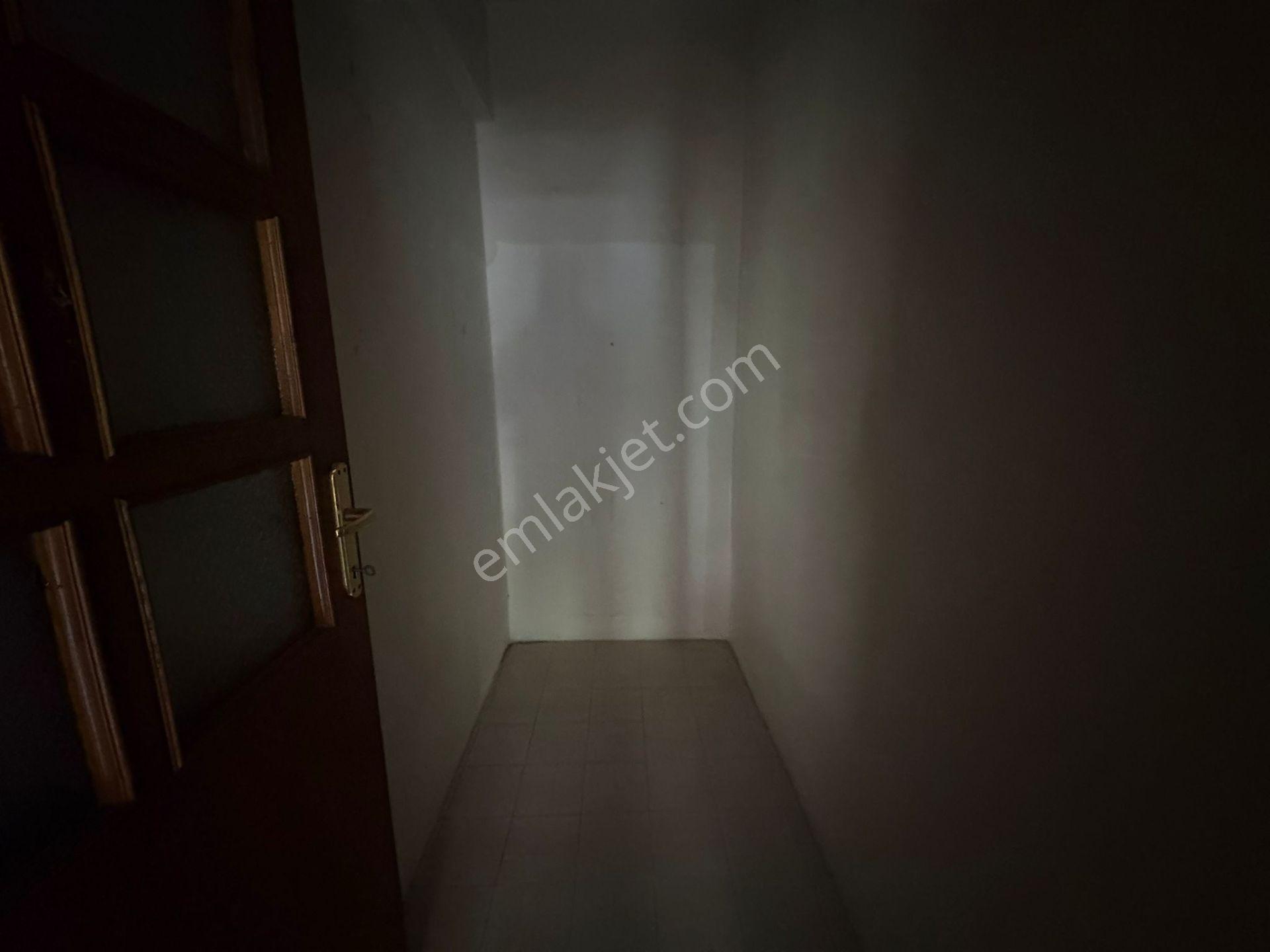 Re/max Palas'tan | Akçakoca Mahallesinde 3+1 Satılık Daire - Görsel 9