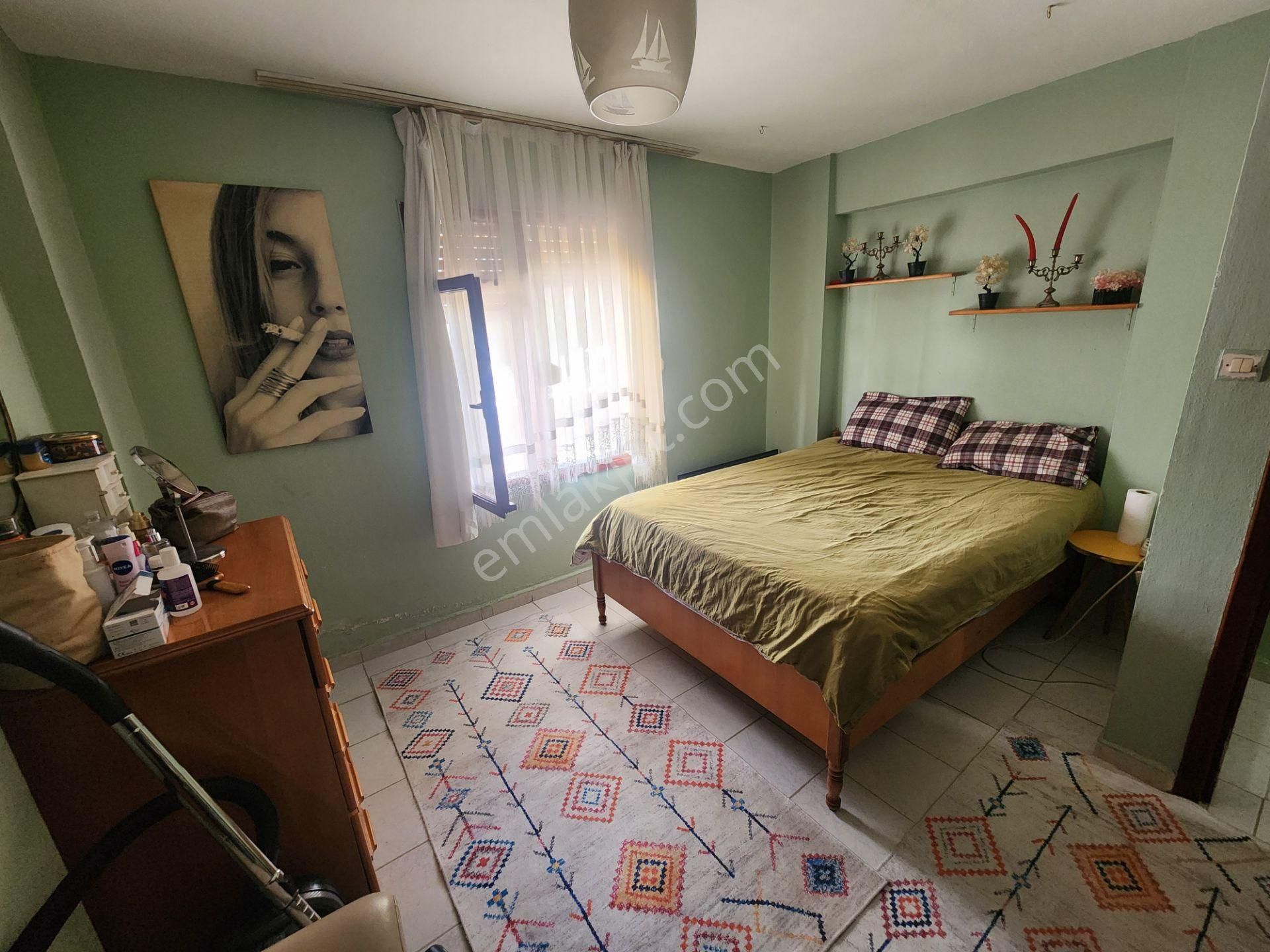 Sarımsaklının En İşlek Caddesinde Giriş Kat 3+1 Daire Fırsatı - Görsel 9