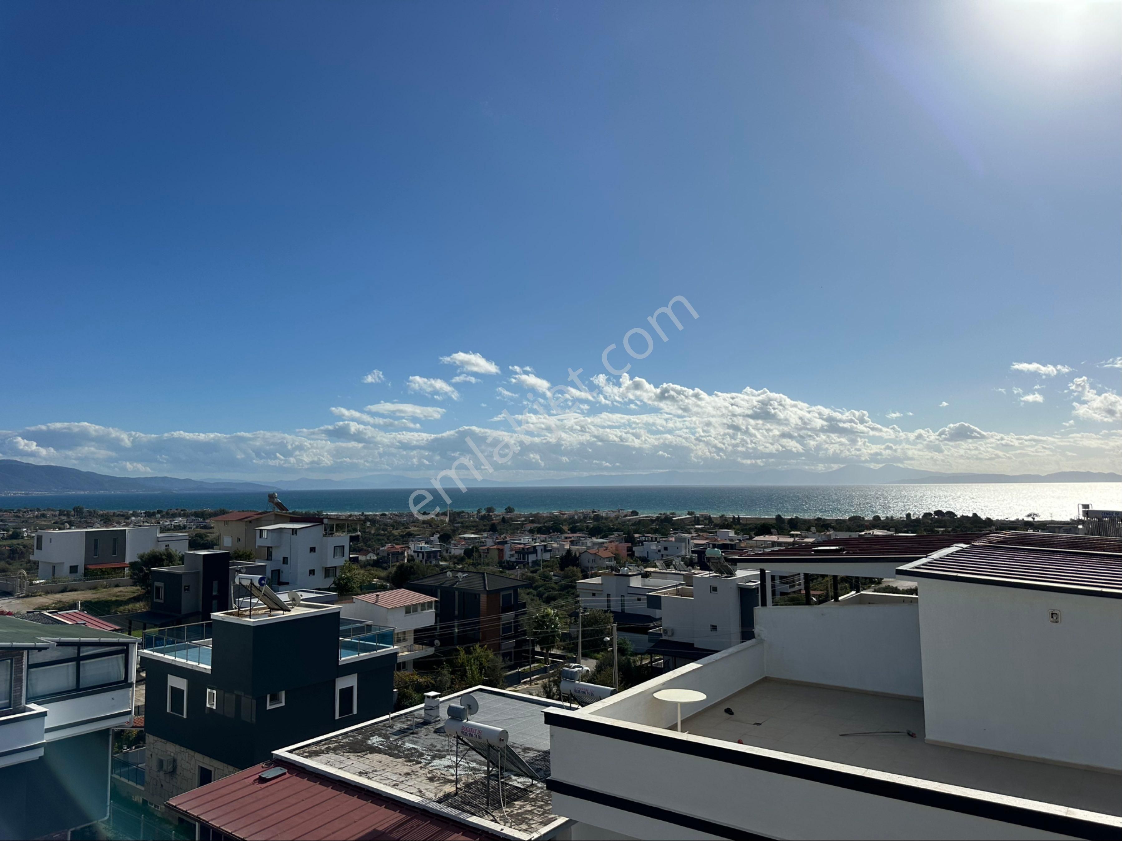 Seferihisar Doğanbey De Satılık 260 M2 İçinde Tek Mütakil 4+2 Villa Deniz Manzaralı - Görsel 32