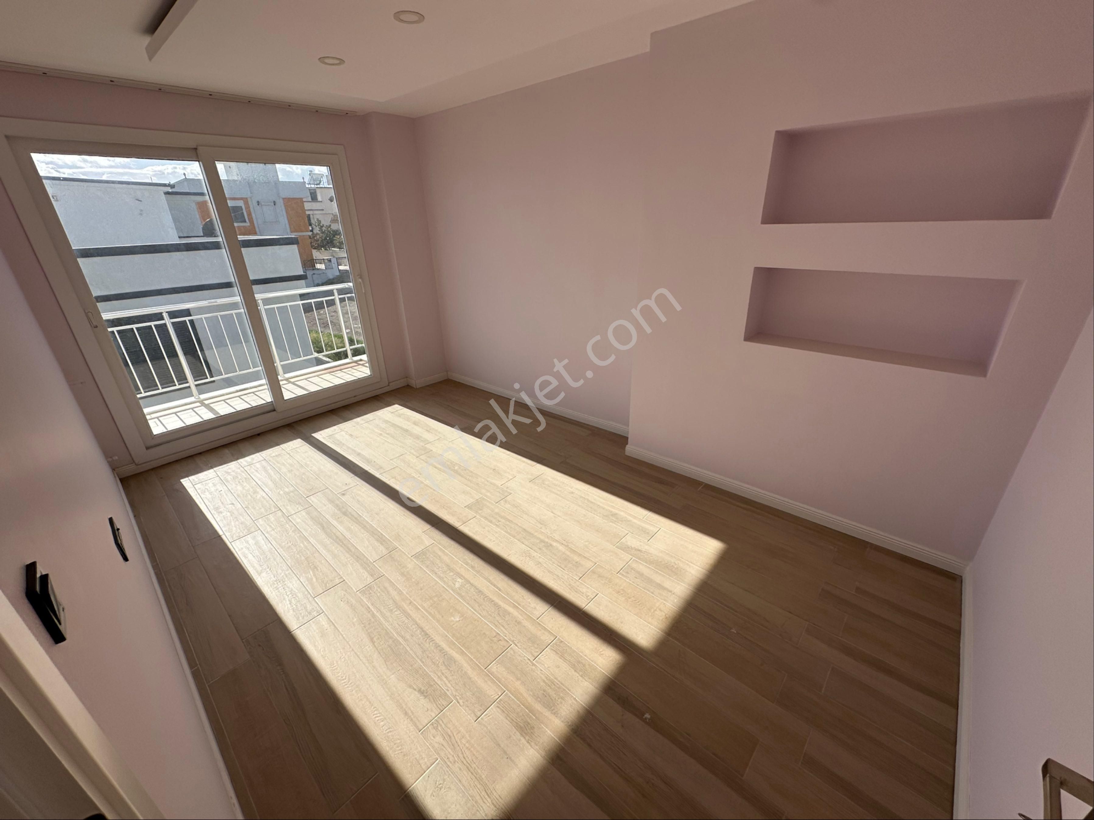 Seferihisar Doğanbey De Satılık 260 M2 İçinde Tek Mütakil 4+2 Villa Deniz Manzaralı - Görsel 25