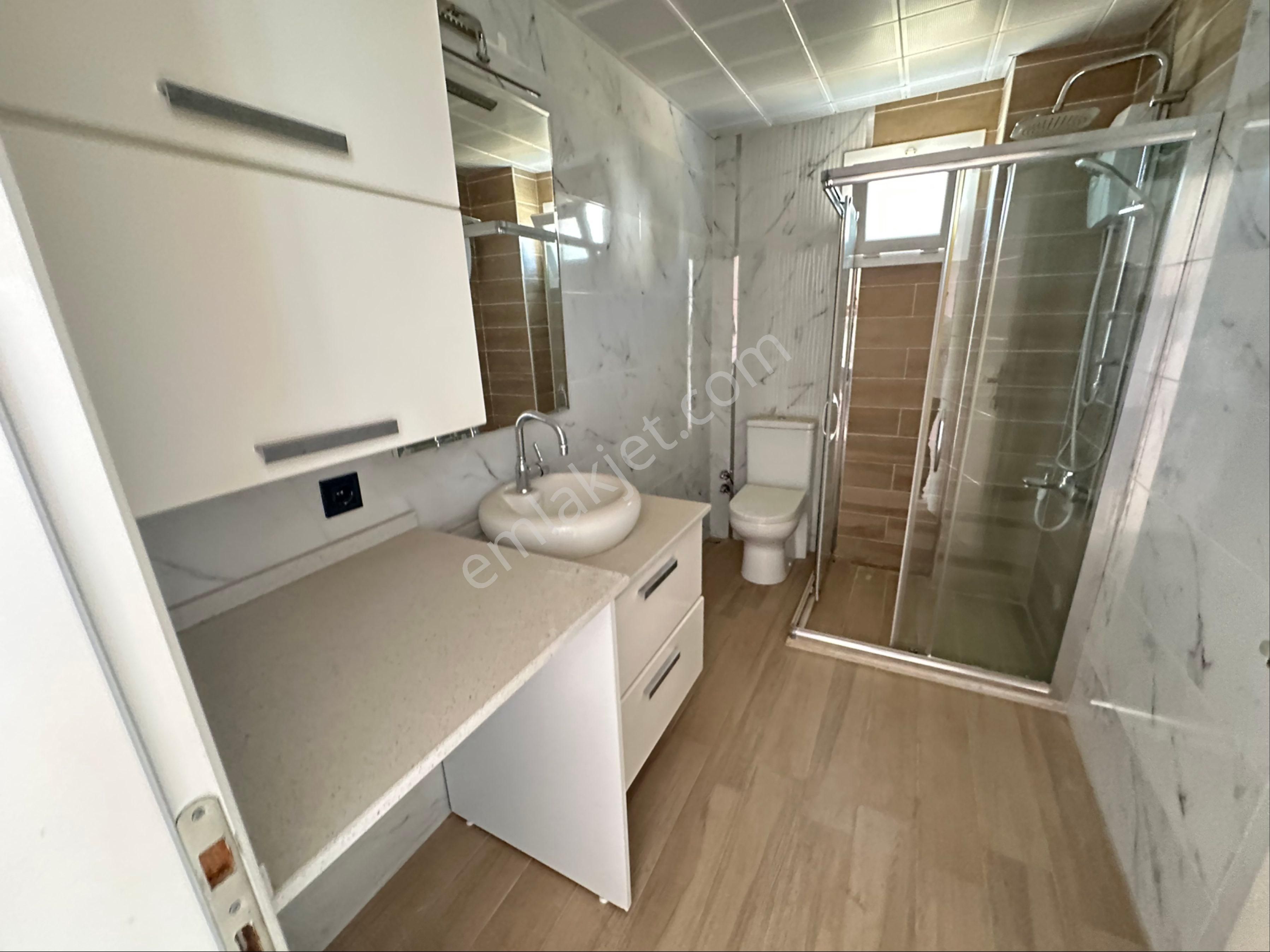 Seferihisar Doğanbey De Satılık 260 M2 İçinde Tek Mütakil 4+2 Villa Deniz Manzaralı - Görsel 22