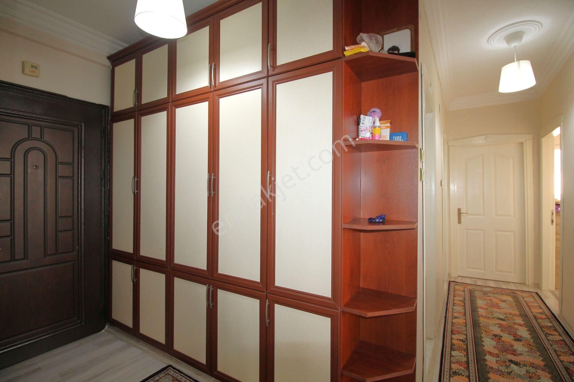 Retro’dan Menderes Mah’de Site İçi Doğalgazlı B.mutfak Geniş 3+1 - Görsel 20