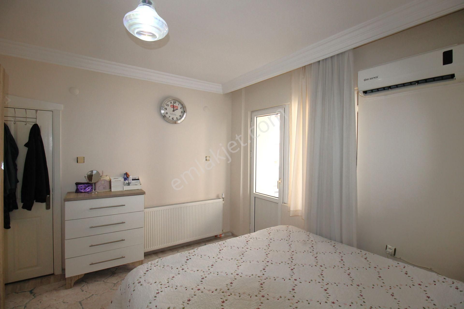 Retro’dan Menderes Mah’de Site İçi Doğalgazlı B.mutfak Geniş 3+1 - Görsel 16