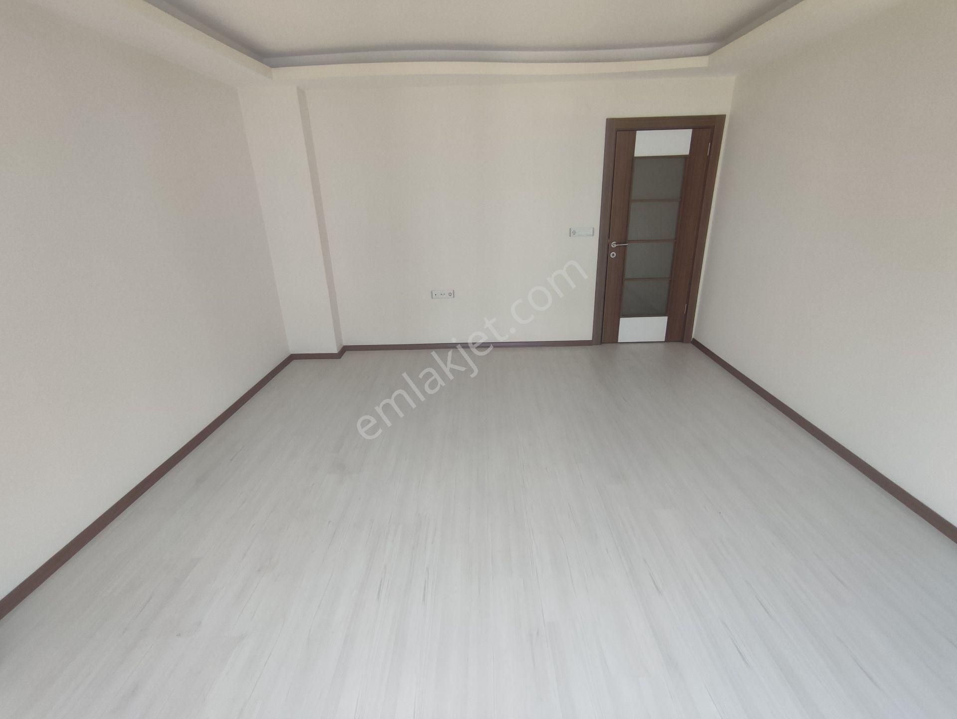 Esenyurt Yeşilkent Mahallesinde Satılık Sıfır 3+1 Ara Kat Daire - Görsel 5